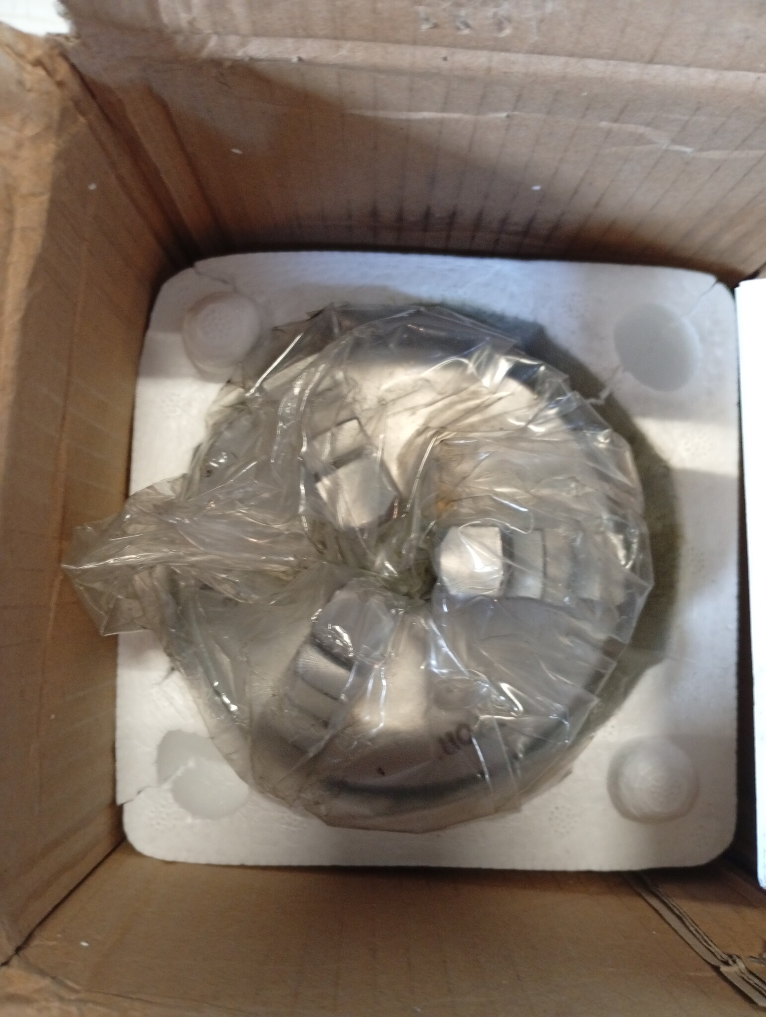 VEVOR 3-Jaw draaibank Chuck, 4", zelfcentrerende draaibank Chuck, 0,08-4 in/2-100 mm klembereik met T-sleutel bevestigingsschroeven omkeerbare kaken, voor draaibank 3D-printer bewerkingscentrum frezen