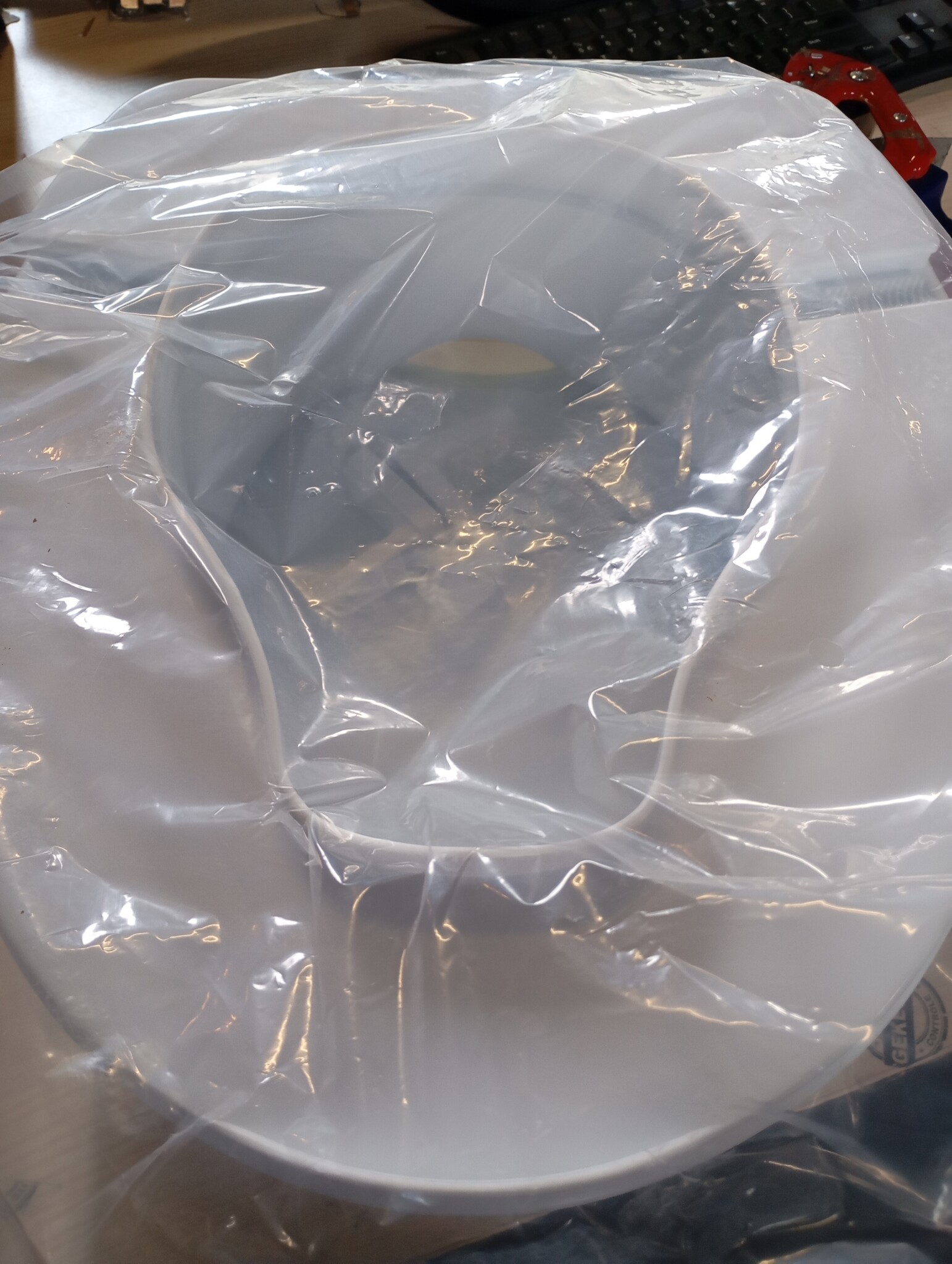 Toiletverhoger 10cm Wit met Armleuningen & Deksel - 58% Korting!