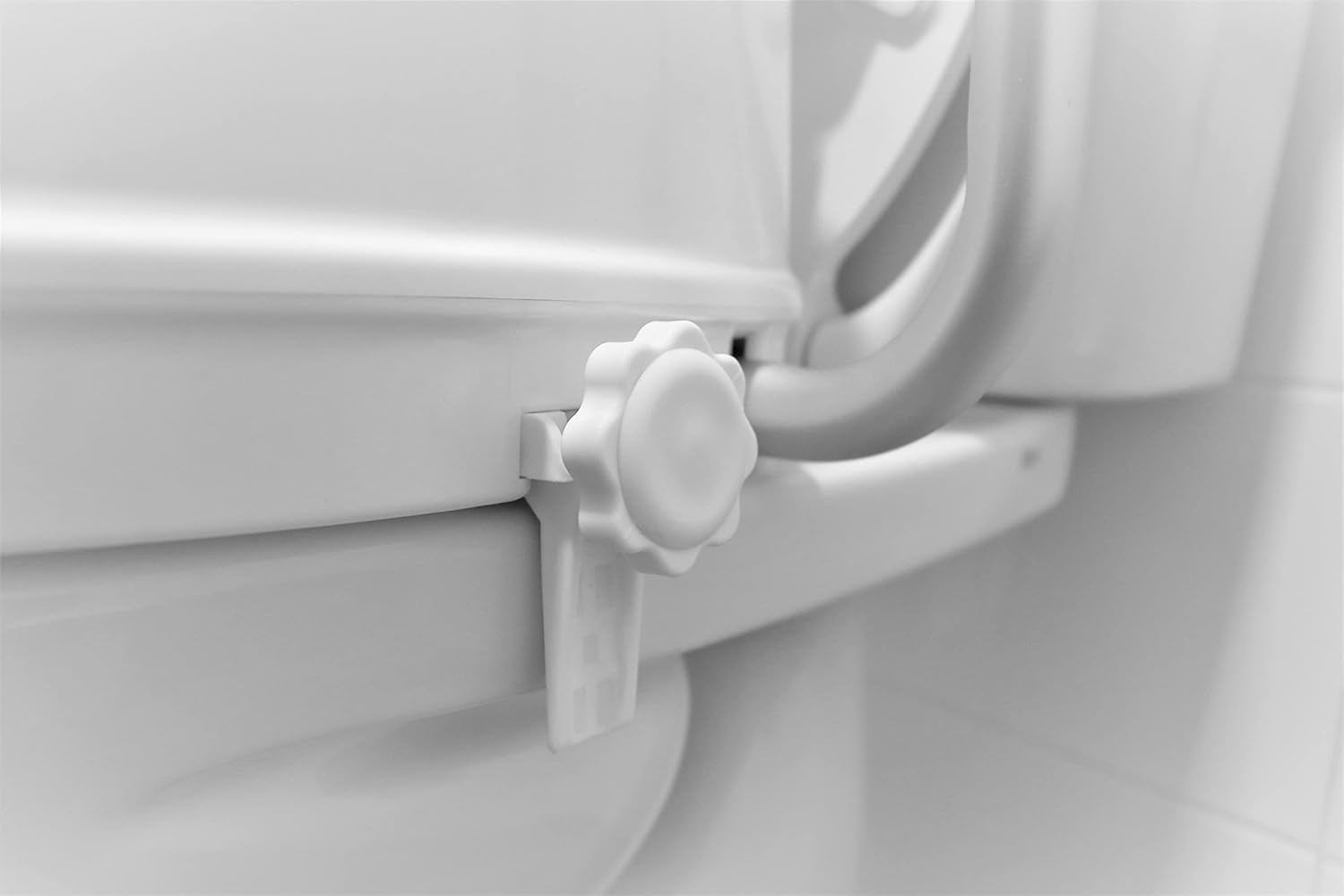 Toiletverhoger 10 cm met Armleuningen & Deksel - Wit (34% Korting!)