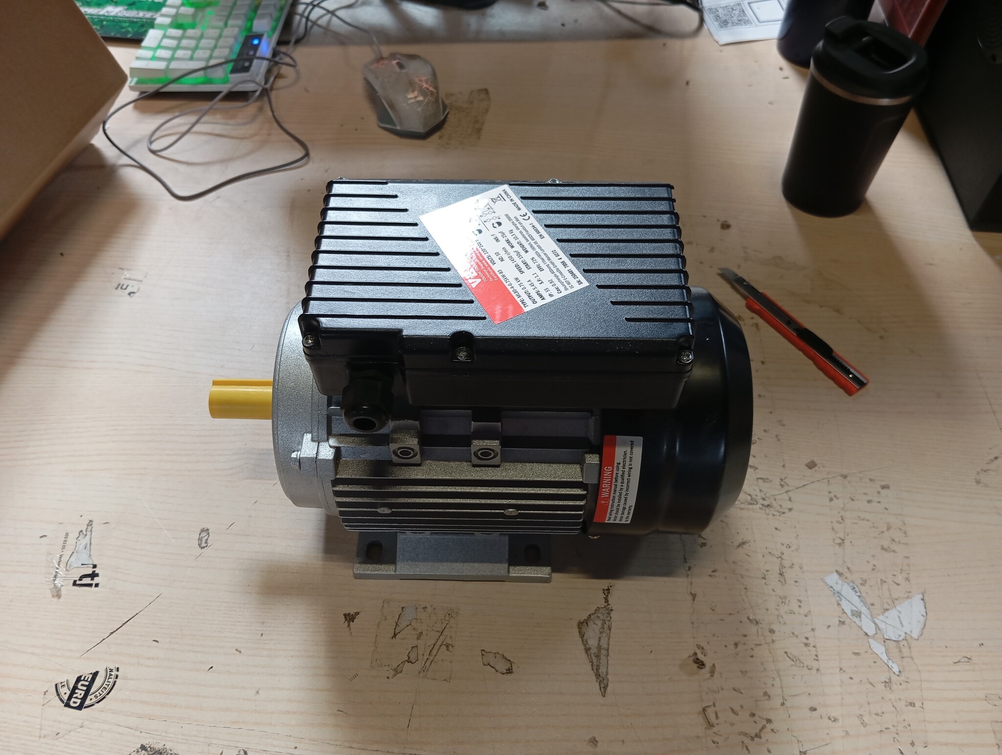 VEVOR Elektromotor 0,75 kW eenfasige luchtcompressormotor, 1400 tpm, AC 220-240 V, 5,45 A, frame 80, B3, 19 mm clavesas, CW/CCW-rotatie voor landbouwmachines en uitrusting