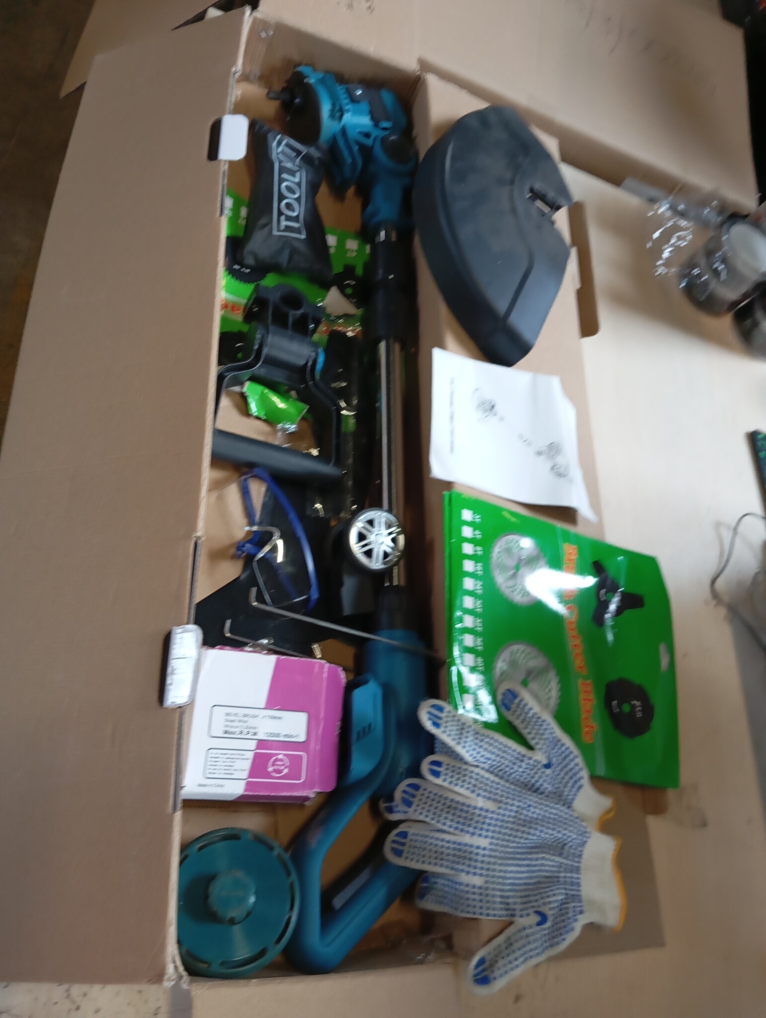 Accu-grastrimmer voor Makita-accu's met 5 soorten messen, borstelloze grastrimmer met onkruidborstel, 5-in-1 elektrische grastrimmer, 90 graden draaibare kop voor gazon en tuin