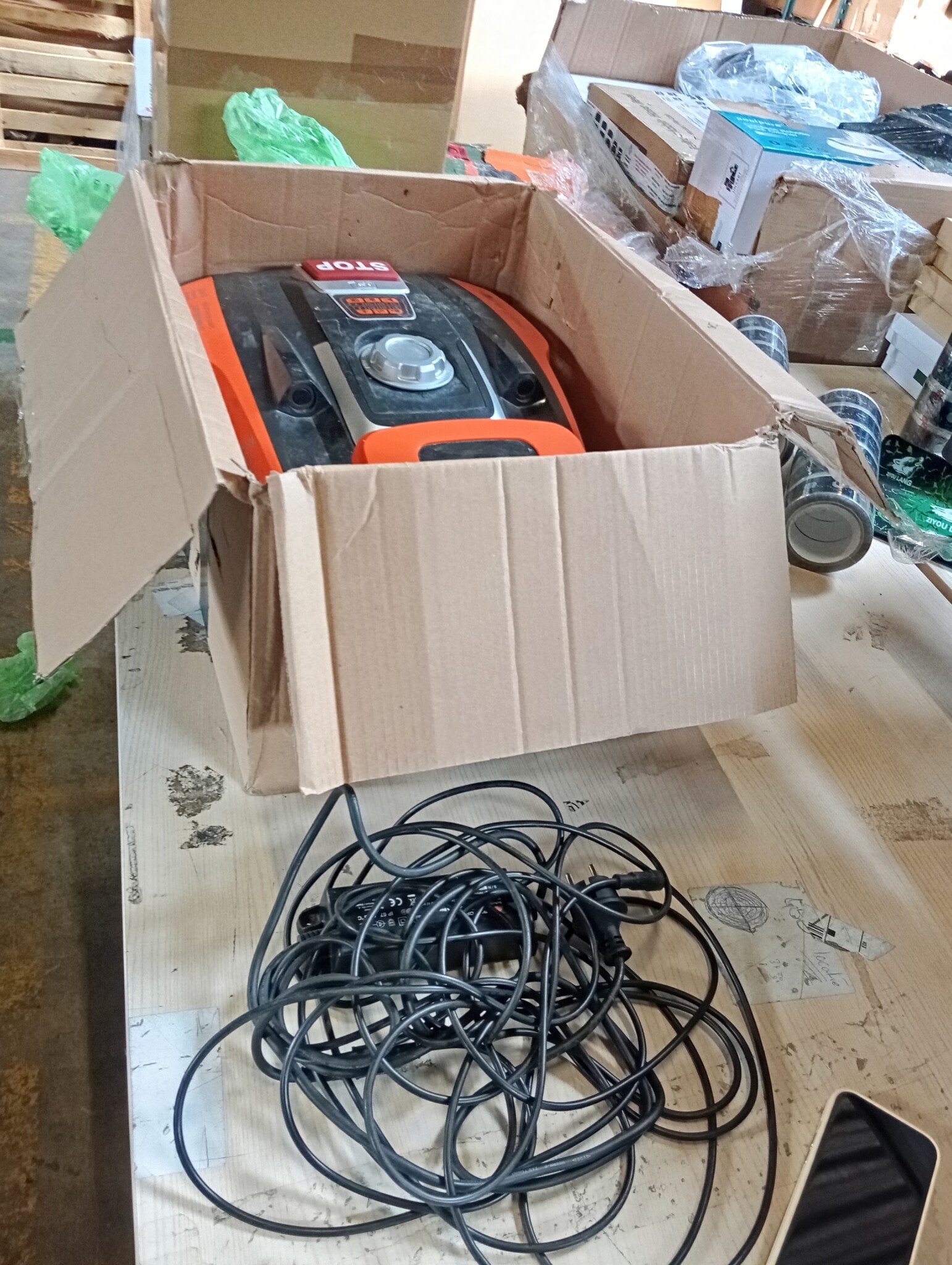 Robotmaaier Compact 300RBS (tot 300m²) met korting