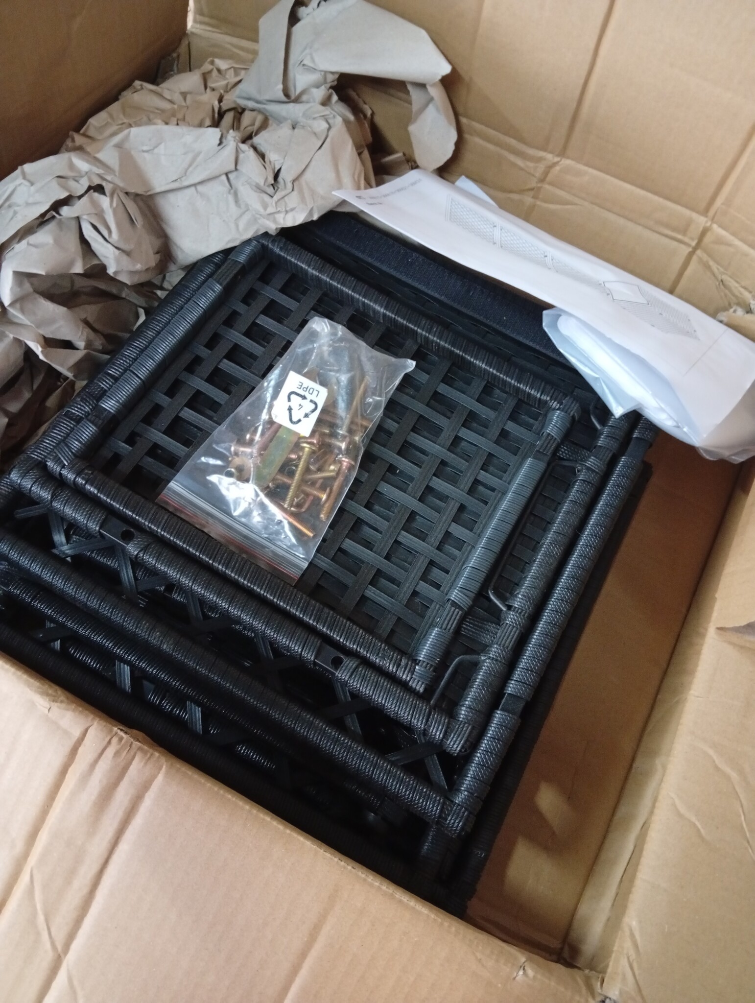 vidaXL Plantenbak met latwerk 40x40x136 cm polypropeen zwart