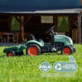FALK Farm Lander pedaaltractor met aanhanger, vanaf 2 jaar, 50% gerecycled kunststof, gemaakt in Frankrijk, stuur met claxon-2054L, 2054L, donkergroen, 2054L