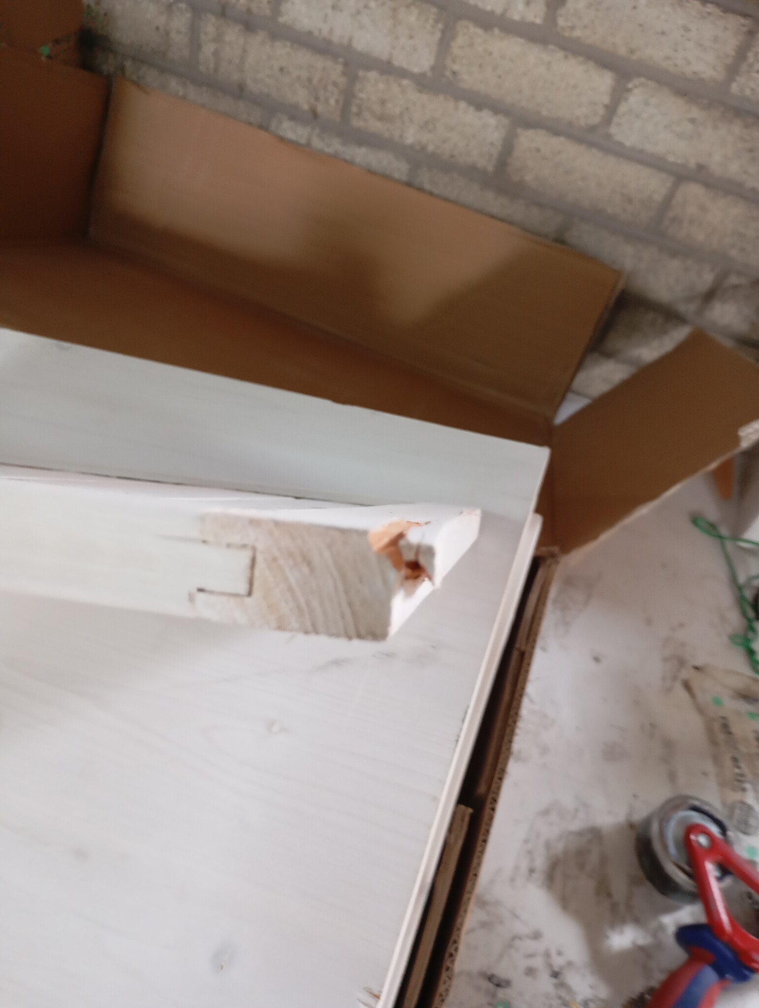 vidaXL Tuinbox 150x50x56,5 cm massief vurenhout wit