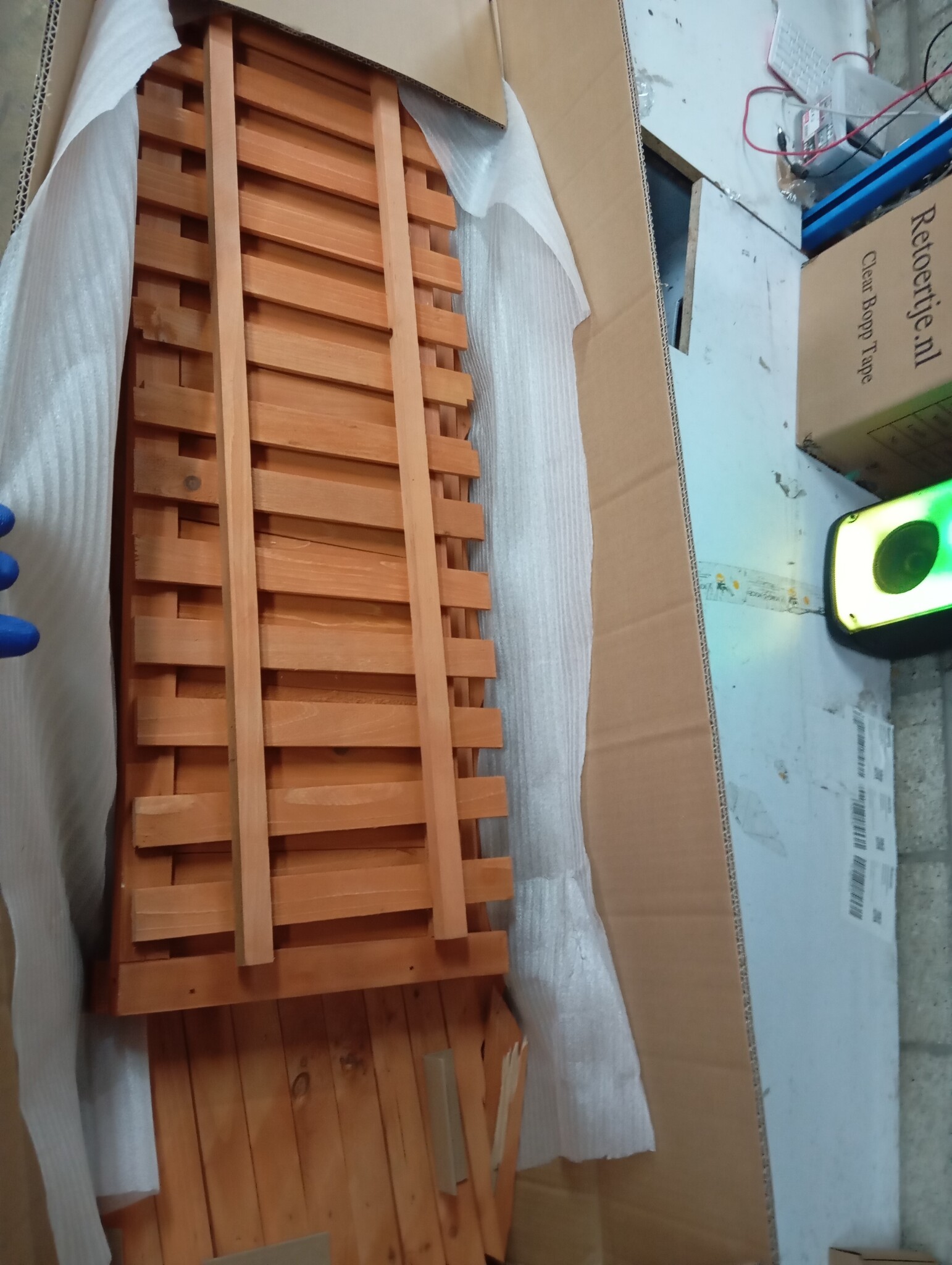 vidaXL Plantenbak met latwerk massief vurenhout bruin