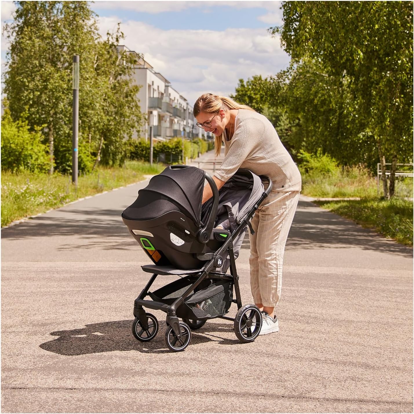 Hauck Shop N Care Trio Set Olive - 3-in-1 Kinderwagen met Reiswieg en Autostoeltje