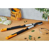 Fiskars Telescopische takkenschaar, bypass-takkenschaar voor jong hout, antikleeflaag, gehard precisiestaal, lengte handgrepen: 66 - 90 cm, zwart/oranje, SmartFit, L86, 1013564