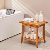 VEVOR Teakhouten douchebank, waterdicht, met opbergrek, antislip voetkussens, maximale belasting 180 kg, voor binnen en buiten, 500 x 363 x 455 mm
