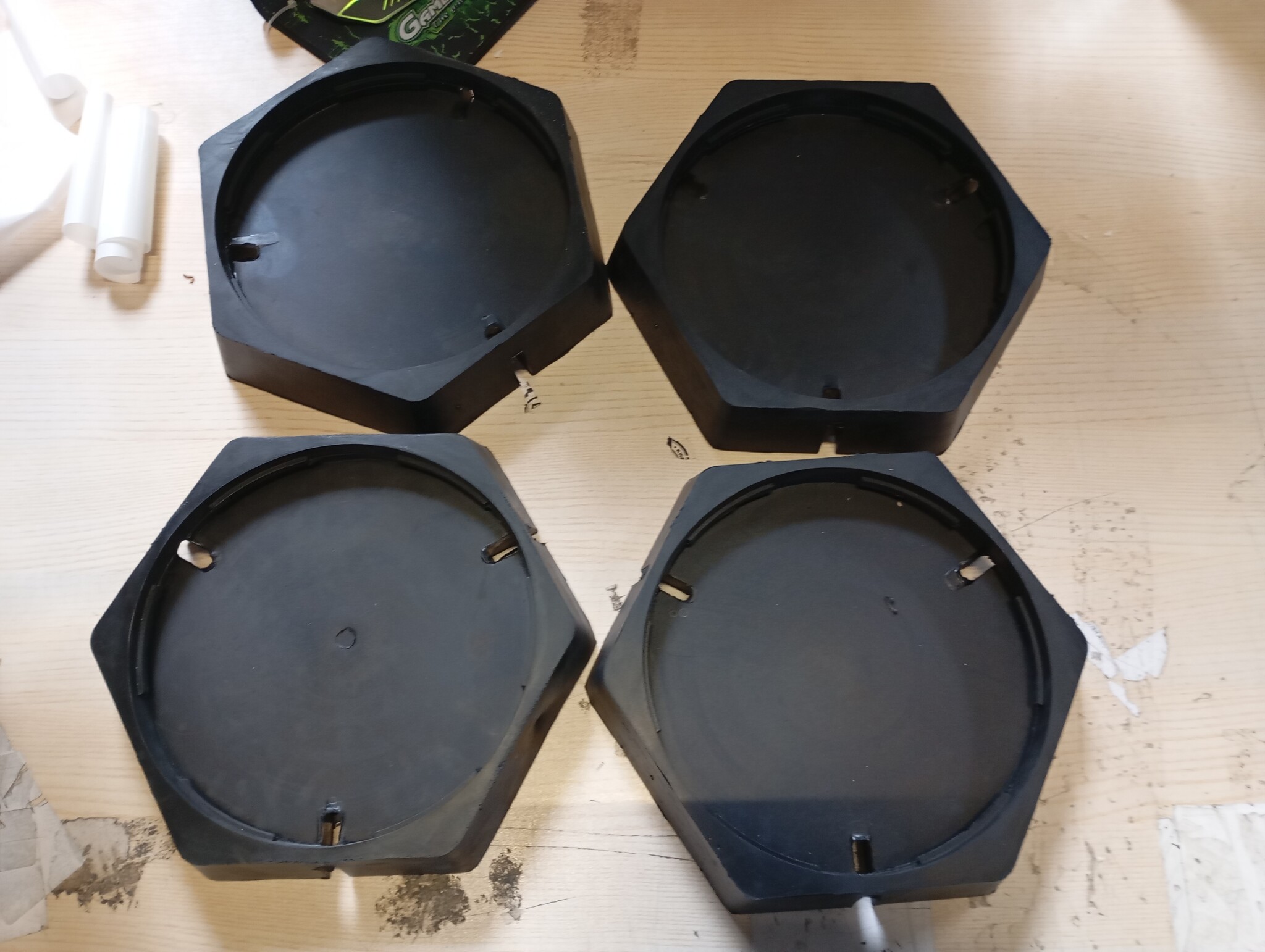 VEVOR Nivelleringspads voor campers, RV Jack Pads 9 228,6 mm ronde landingsvoeten, vast aangebrachte krikstabilisatoren, rubberen krikpads, 2268 kg capaciteit per camperkrikpad