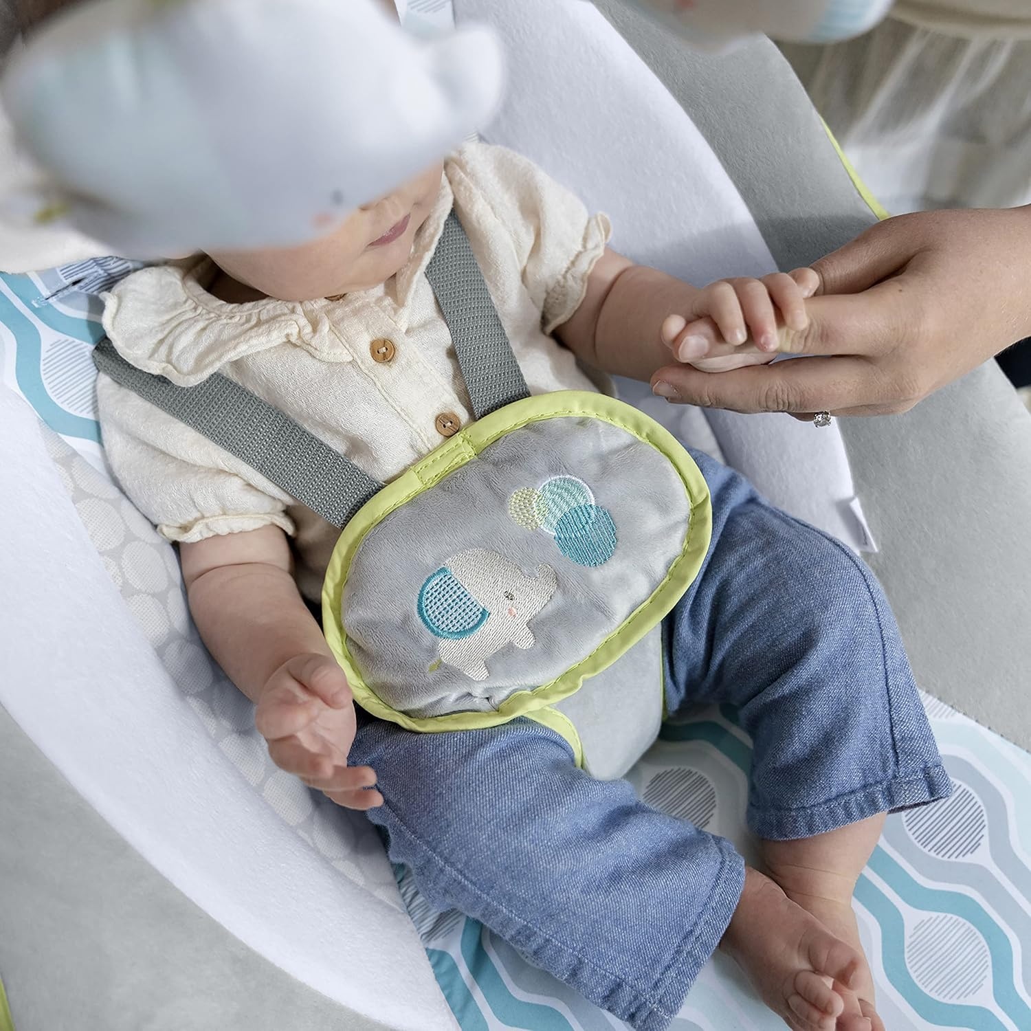 Ingenuity SimpleComfort Baby Swing - Draaibare Babyschommel - Grijs