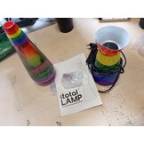 I-TOTAL Lavalampe met Kleurrijke Bubbles – Unieke Decoratie & Ontspannende Verlichting (SPACESHIP LOVE IS LOVE)