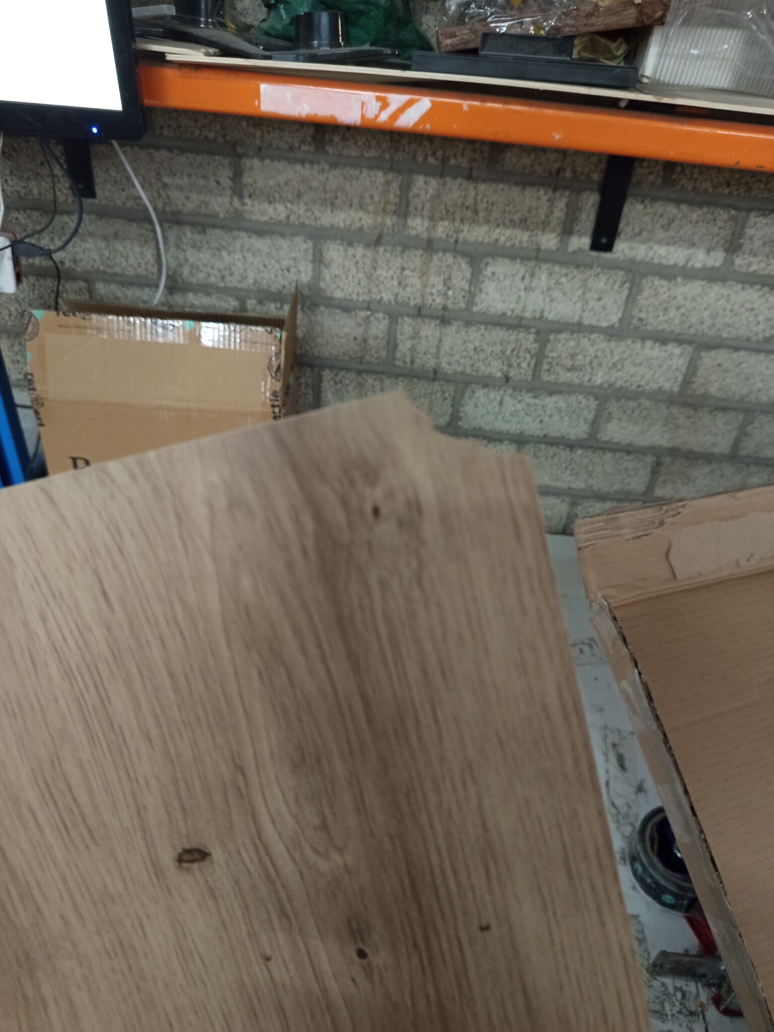 vidaXL Wandkast artisanaal eikenkleurig 30 x 42.5 x 40 cm Bewerkt hout