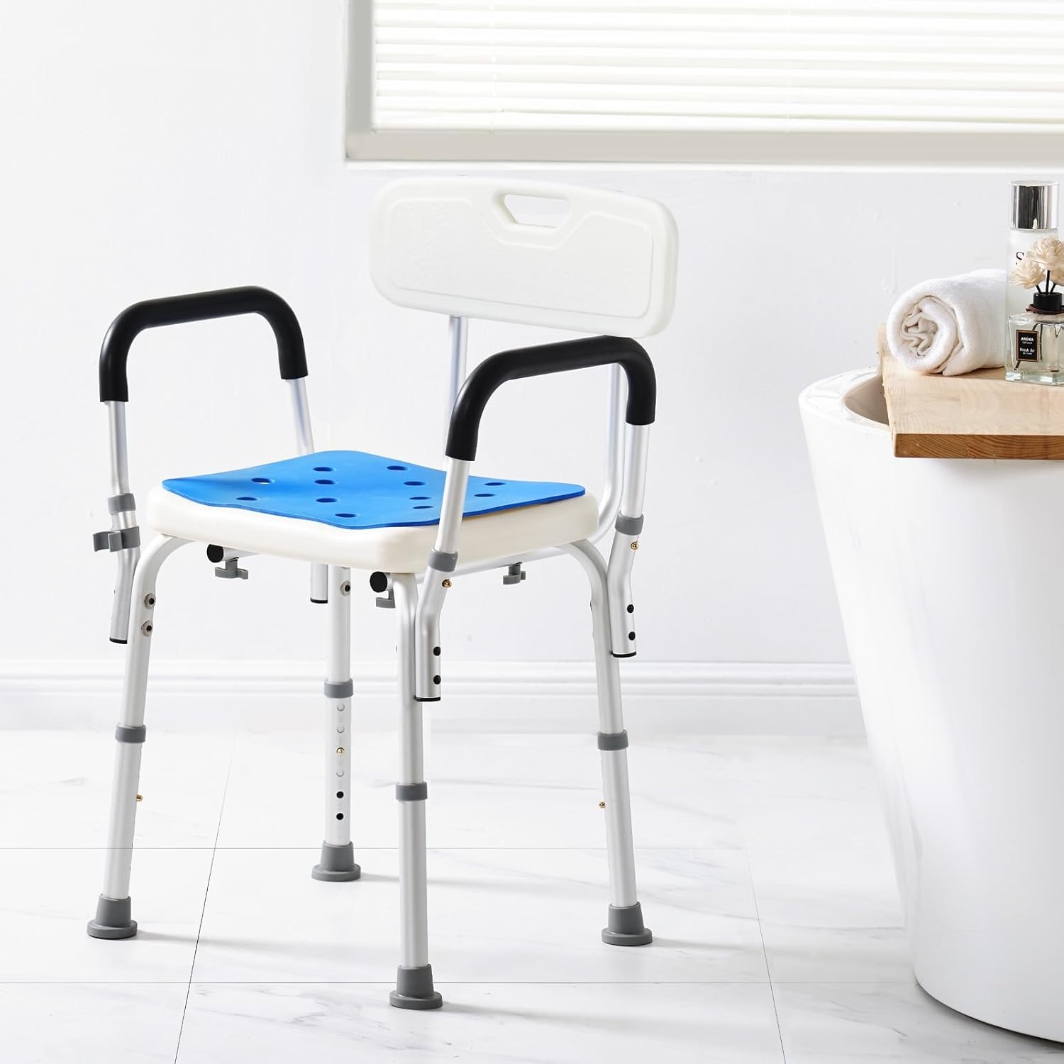 VEVOR Douchestoel, 180 kg capaciteit, douchezitting met rug, in hoogte verstelbare douchekruk, antislip badkamerbank badstoel voor ouderen en gehandicapten