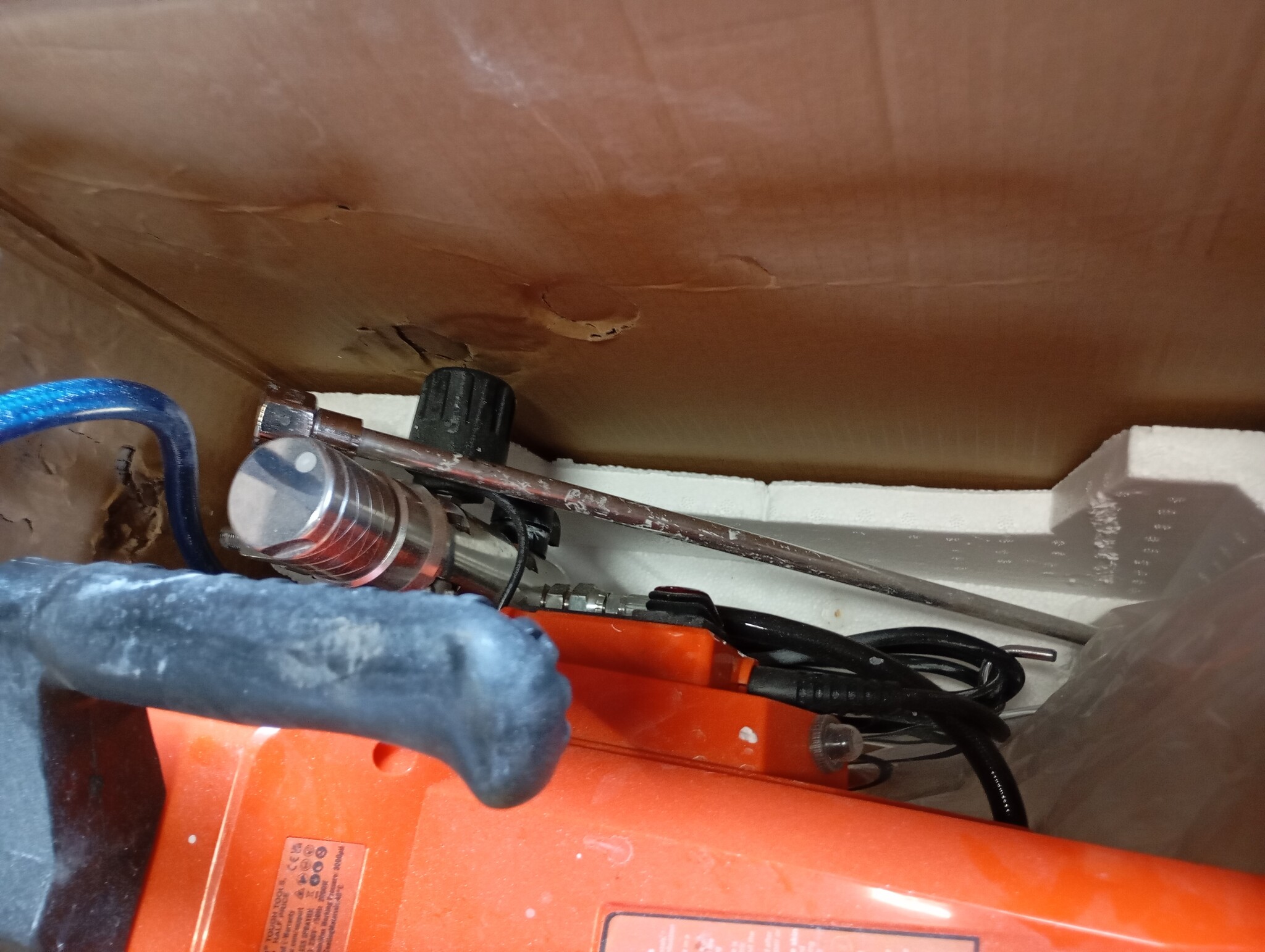 Airless Verfspuit 2000W met 60% Korting | Binnen & Buiten