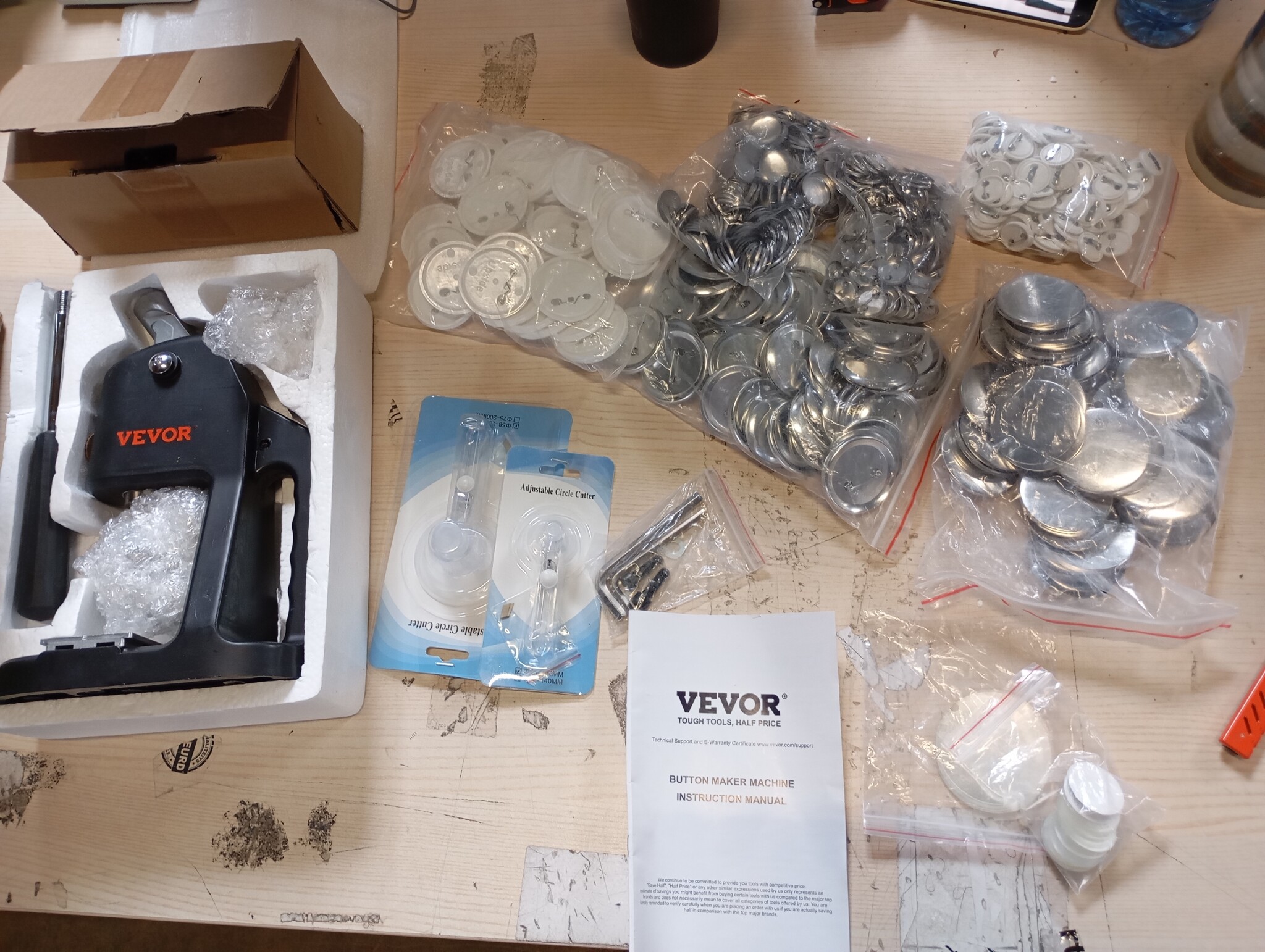 Knopmakermachine 25mm met 500+ onderdelen - 54% korting!