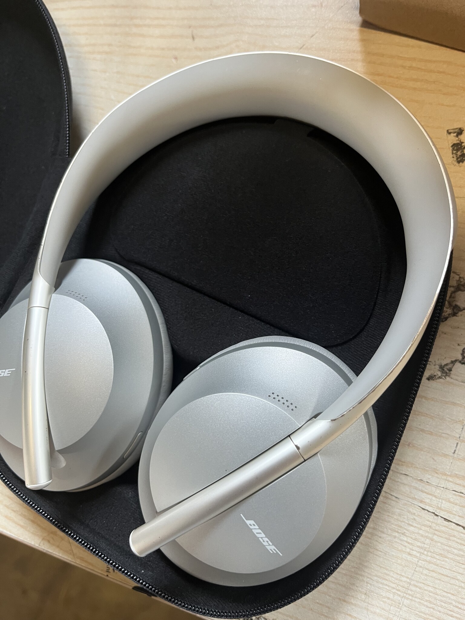Bose Noise Cancelling Headphones 700 - Draadloze Bluetooth koptelefoon met Alexa spraakbediening