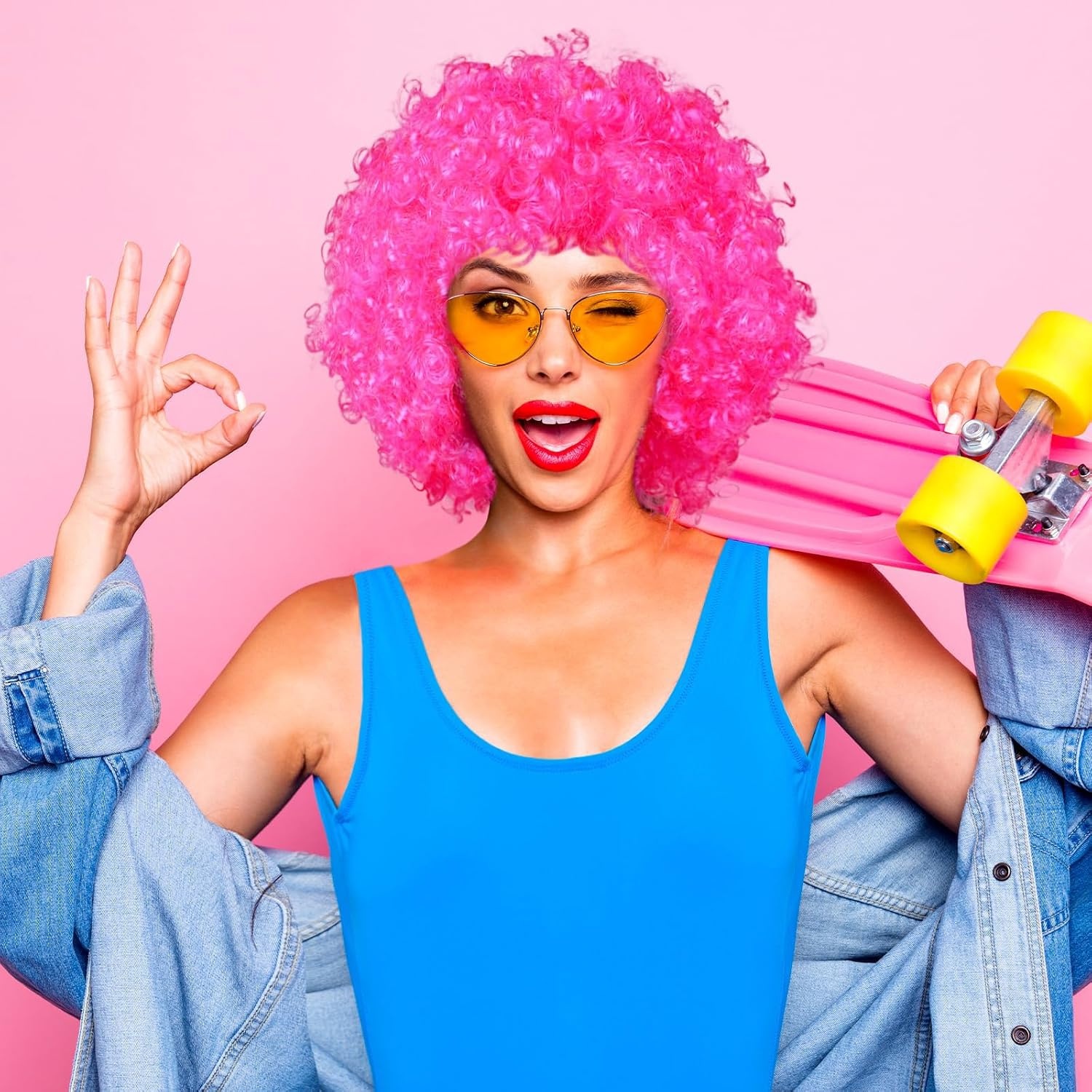 Fesnova Afro Pruik - Krullend - Roze