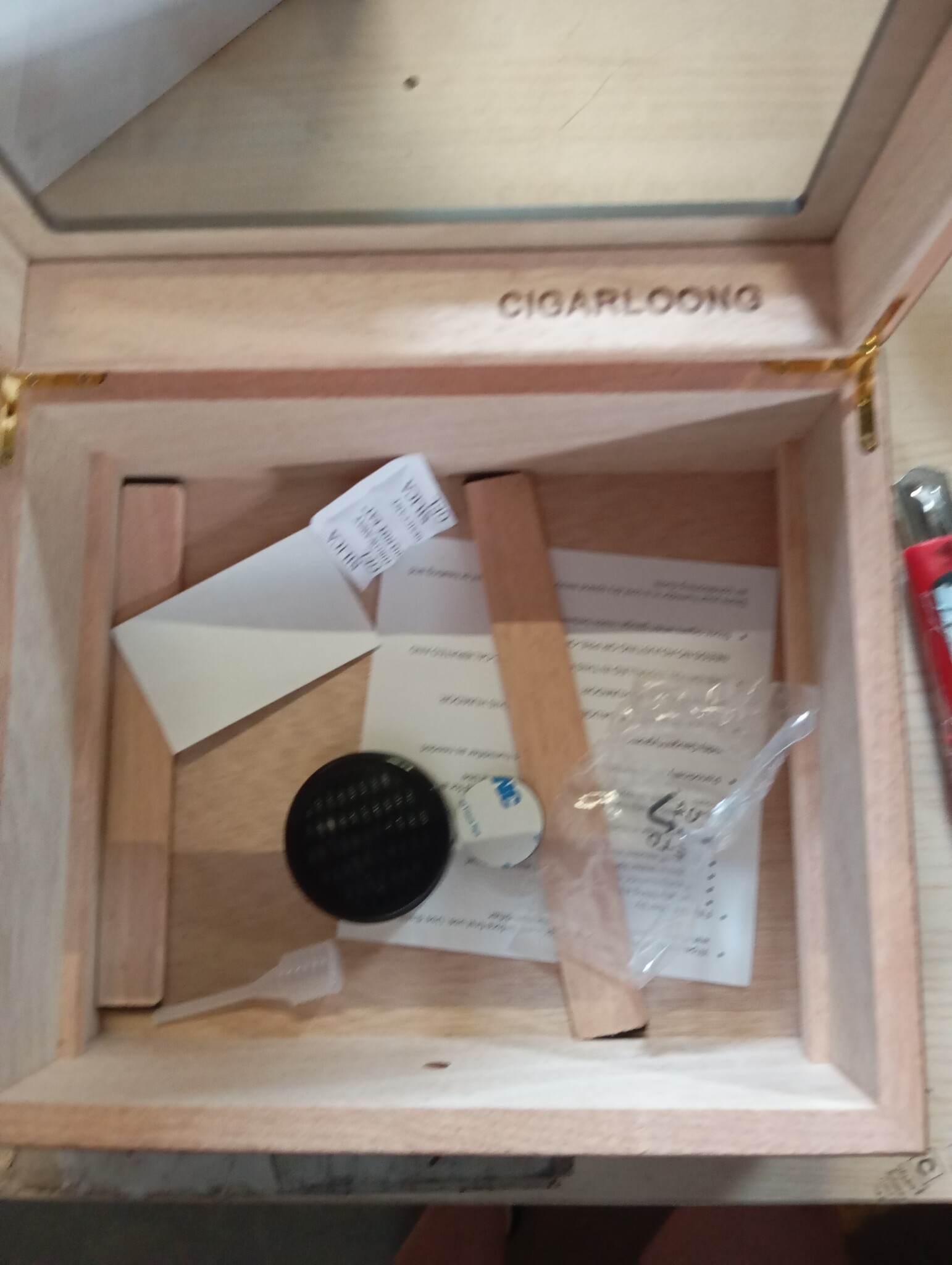 Humidor Cederhout - 50-70 Sigaren - Met Hygrometer & Bevochtiger - 53% Korting