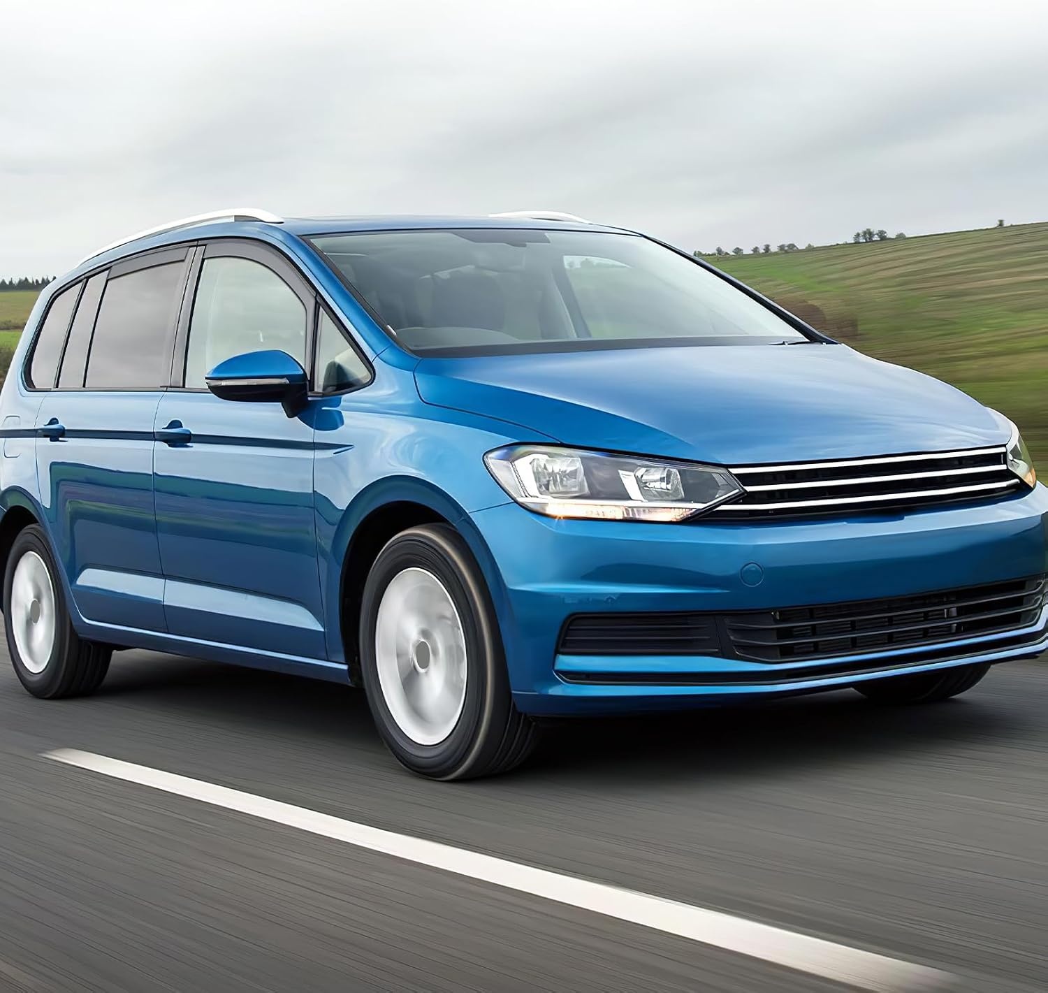GEARMONSTER Windgeleider, zwart, compatibel met VW TOU-Ran 2004-2015, autoruiten, regenbescherming, regenbescherming, geïntegreerde deflectoren, geïntegreerde windgeleider, 4 stuks