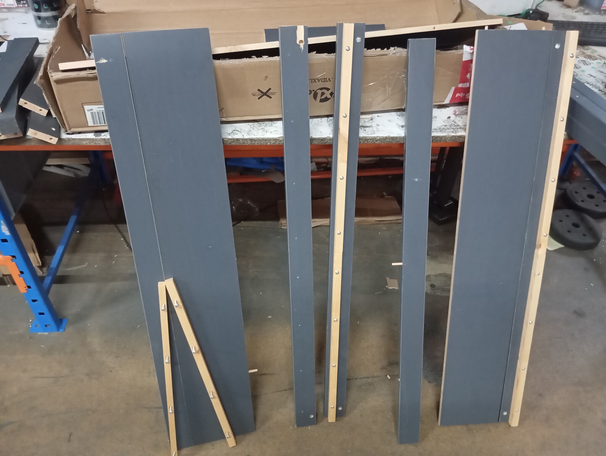 Houten plantenbak 110x84x75cm grijs - 73% korting!