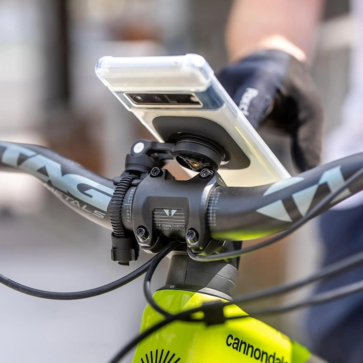 Universele Smartphone Adapter | Fiets, Motor, Auto | Twist-To-Lock | 33% Korting