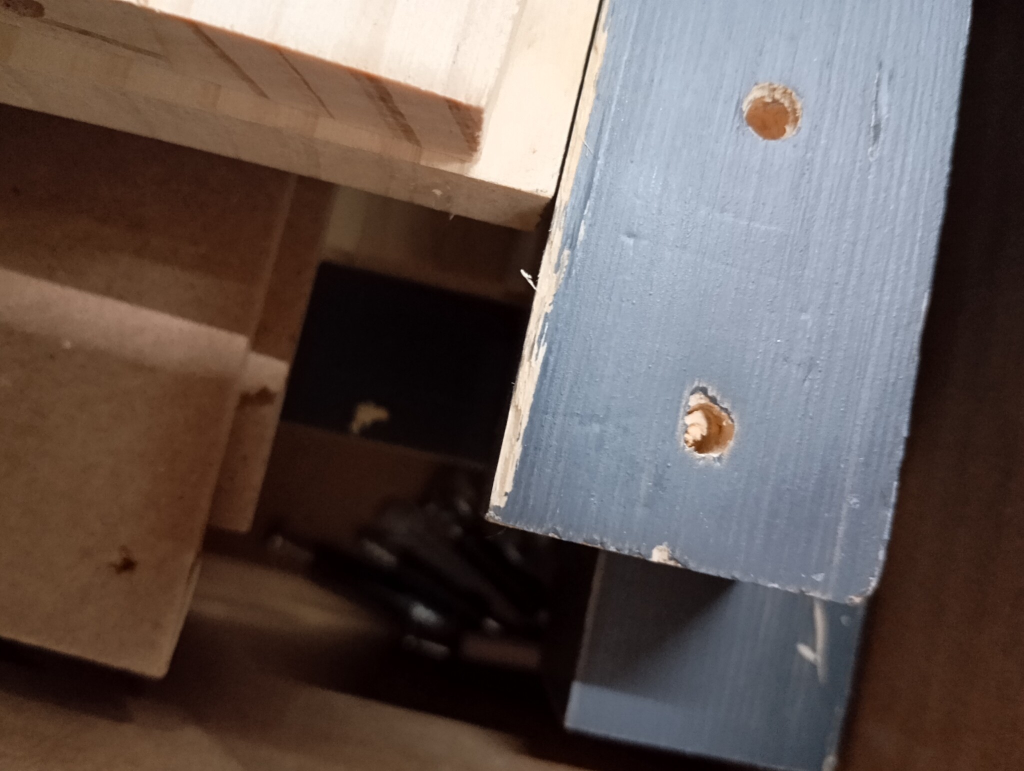 vidaXL Hoge kast 80x35x154 cm massief grenenhout grijs