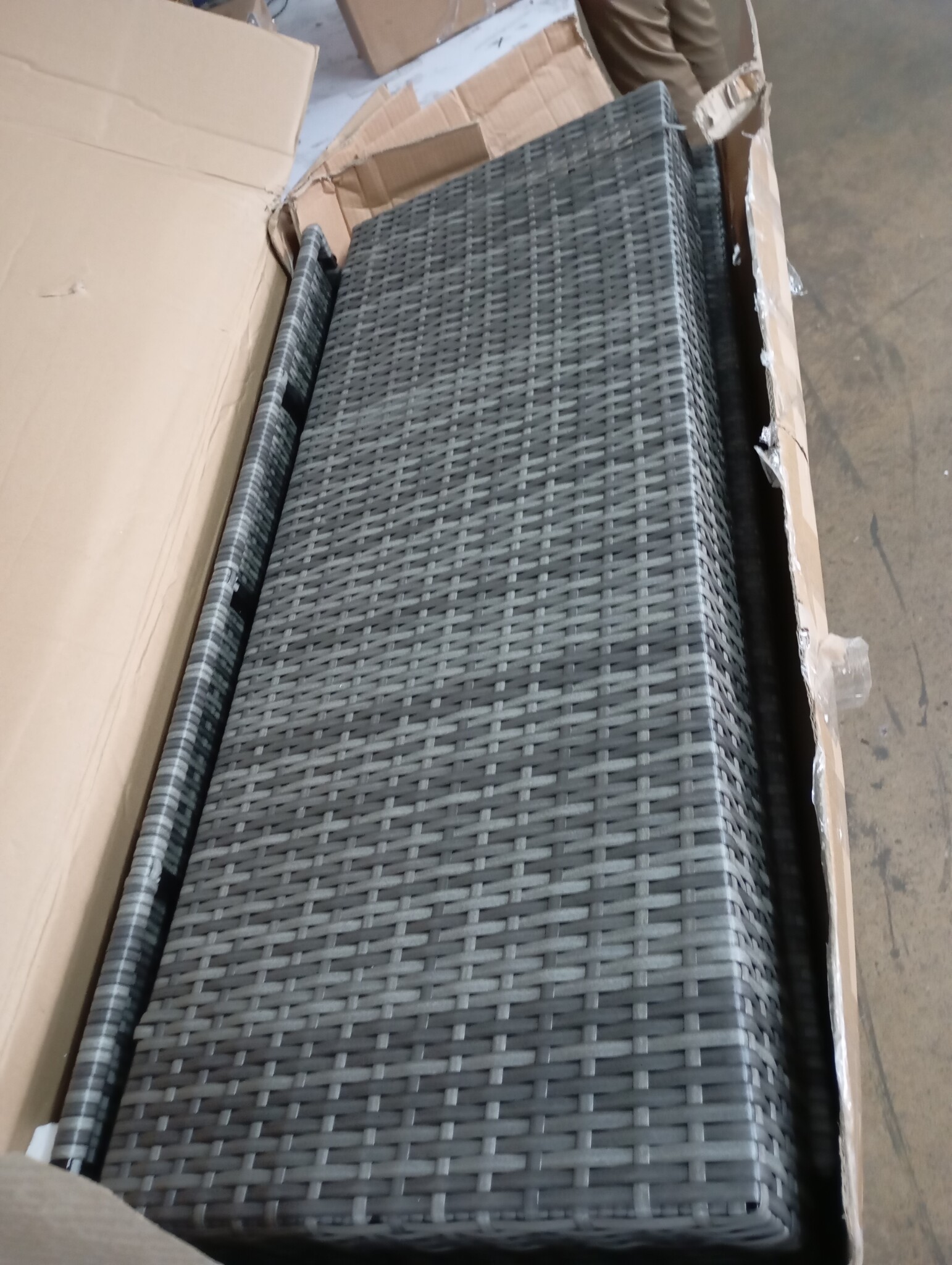 vidaXL Tuinbartafel acaciahouten blad 105x80x110 cm poly rattan grijs