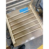Traphekje - hout - van 72 tot 122 cm breed x 68 cm hoog
