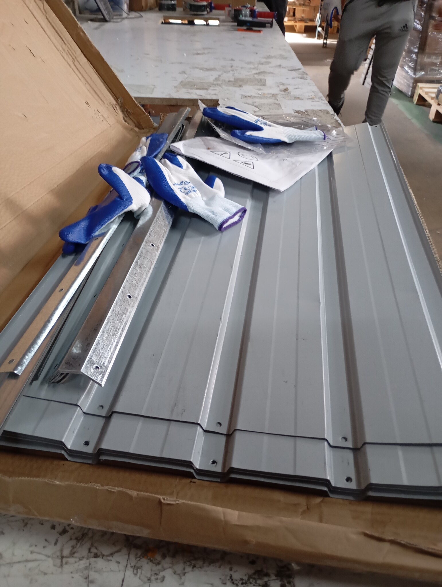 vidaXL Plantenbak verhoogd 160x80x77 cm gegalvaniseerd staal antraciet