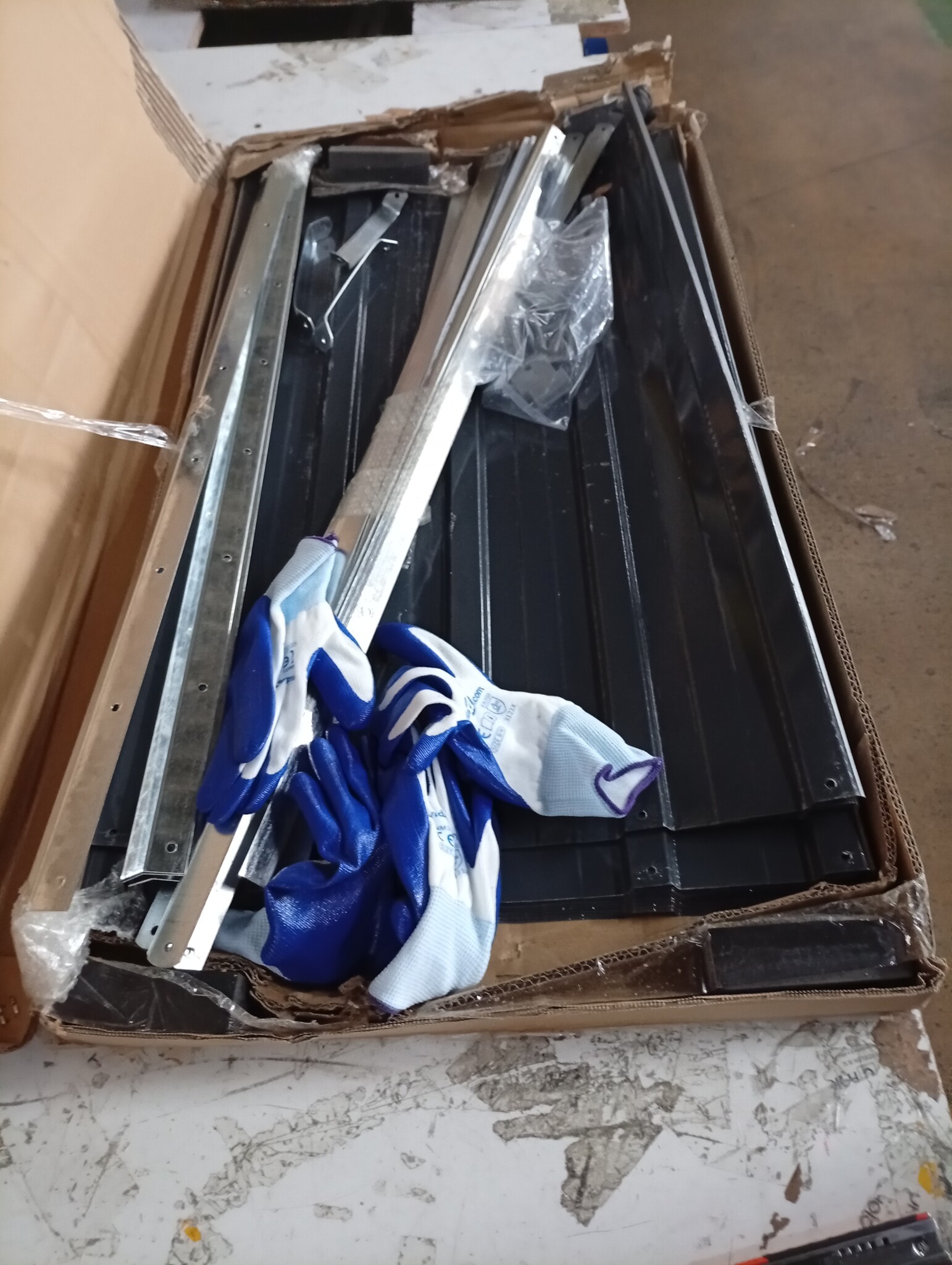 Verhoogde Plantenbak Staal Antraciet 400x80x77cm - 59% Korting!