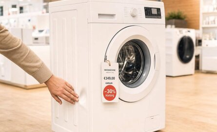 Wasmachine met een krasje of deukje: waarom 'schade' jou geld oplevert