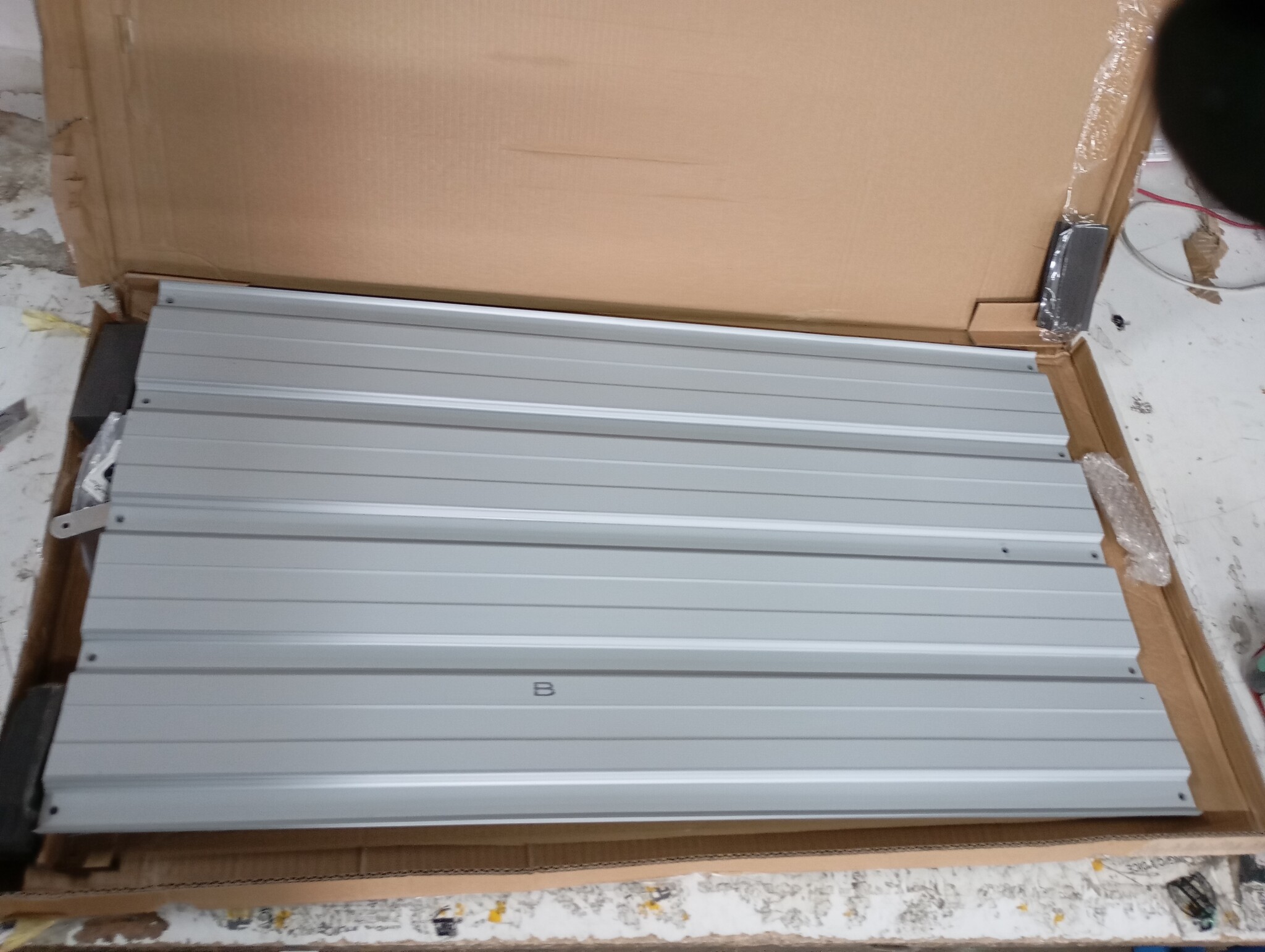 vidaXL Plantenbak verhoogd 160x40x45 cm gegalvaniseerd staal antraciet