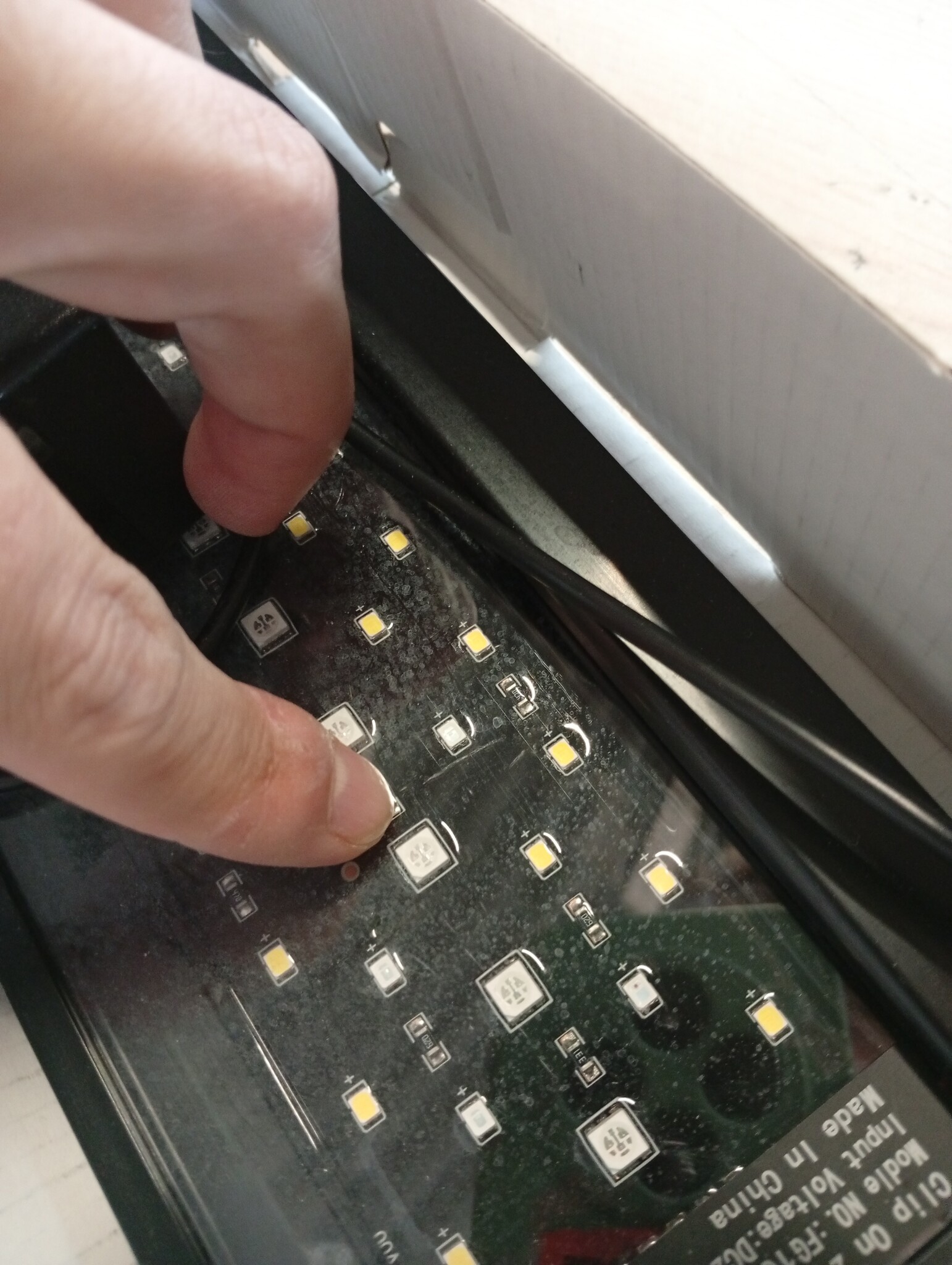 Aquarium Lights with Clip, 24/7 Mode LED Aquarium Light 7 Colors with 138 LEDs, 26W 1662lm Dimmable Aquarium LED Lighting with Timer