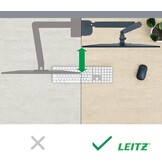 Leitz Ergo Ruimtebesparende Dubbele Monitor Arm, TÜV- en IGR-gecertificeerd, Veelzijdige inklapbare monitorarmen, Donkergrijze Monitorarm voor Twee Tot 32” Monitors, Fluweelgrijs, 65370089