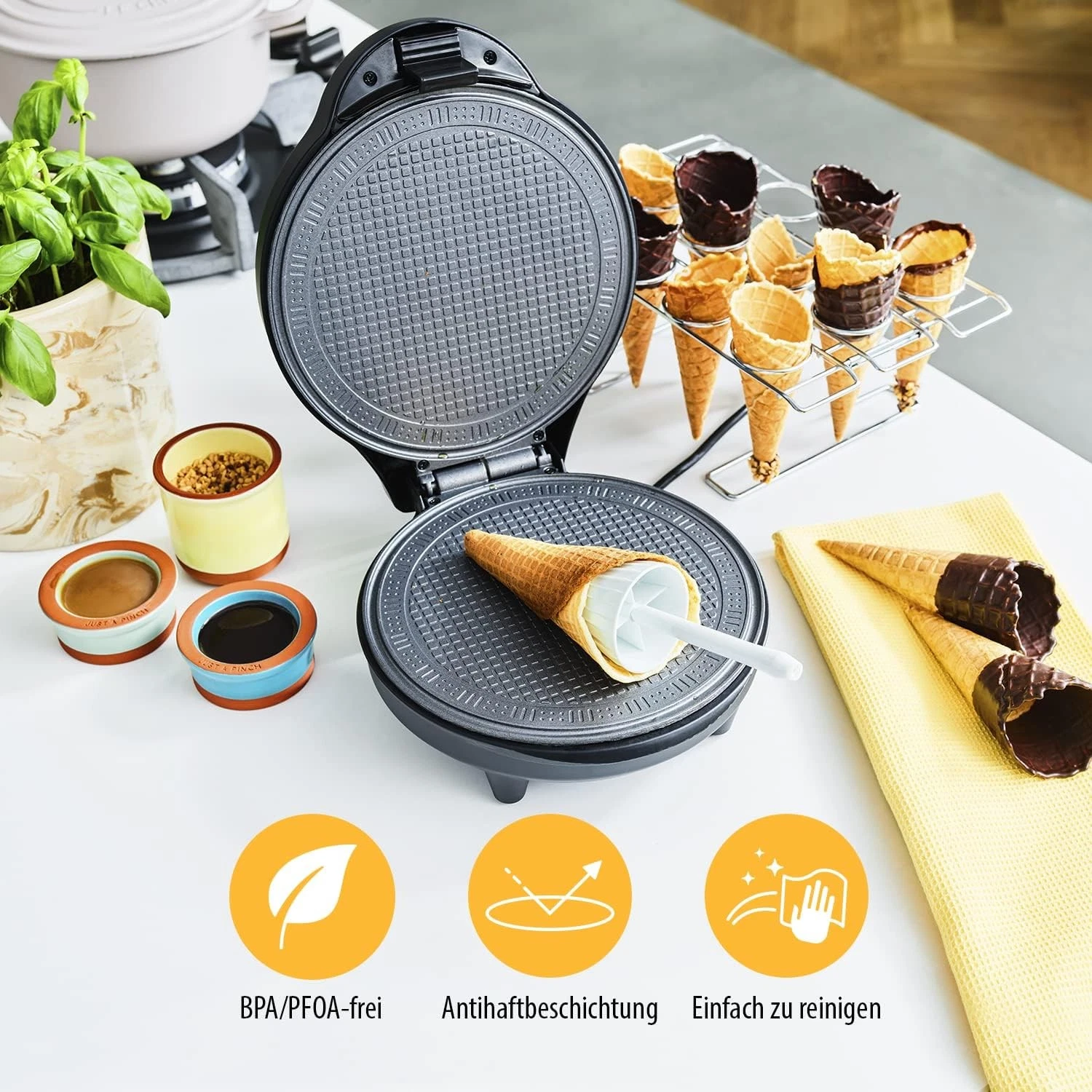 IJshoorntjes- & Stroopwafelijzer 700W - Zwart 33% Korting!