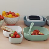 BEABA, Set van 3 stapelbare siliconen kommen, babymaaltijdset, siliconen serviesset voor kinderen, nestbaar, evolutief, ergonomisch, gezond siliconenmateriaal, duurzaam (Sage Green/Katoen/Misty Green)