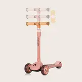 Lionelo Kinderstep met LED wielen en 3 wielen Roze