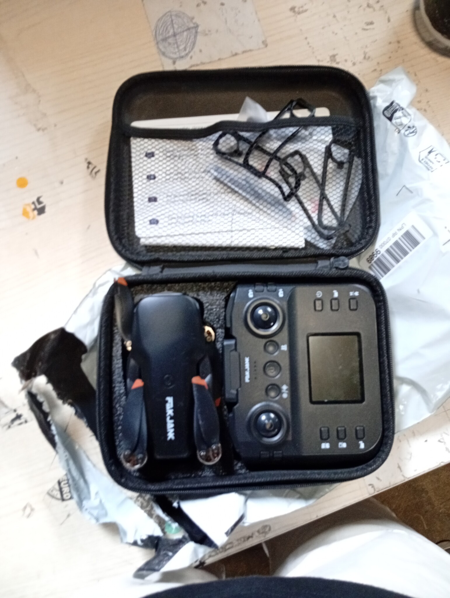FAKJANK F417PRO-B Drone met Camera & LCD-scherm - 54% Korting!