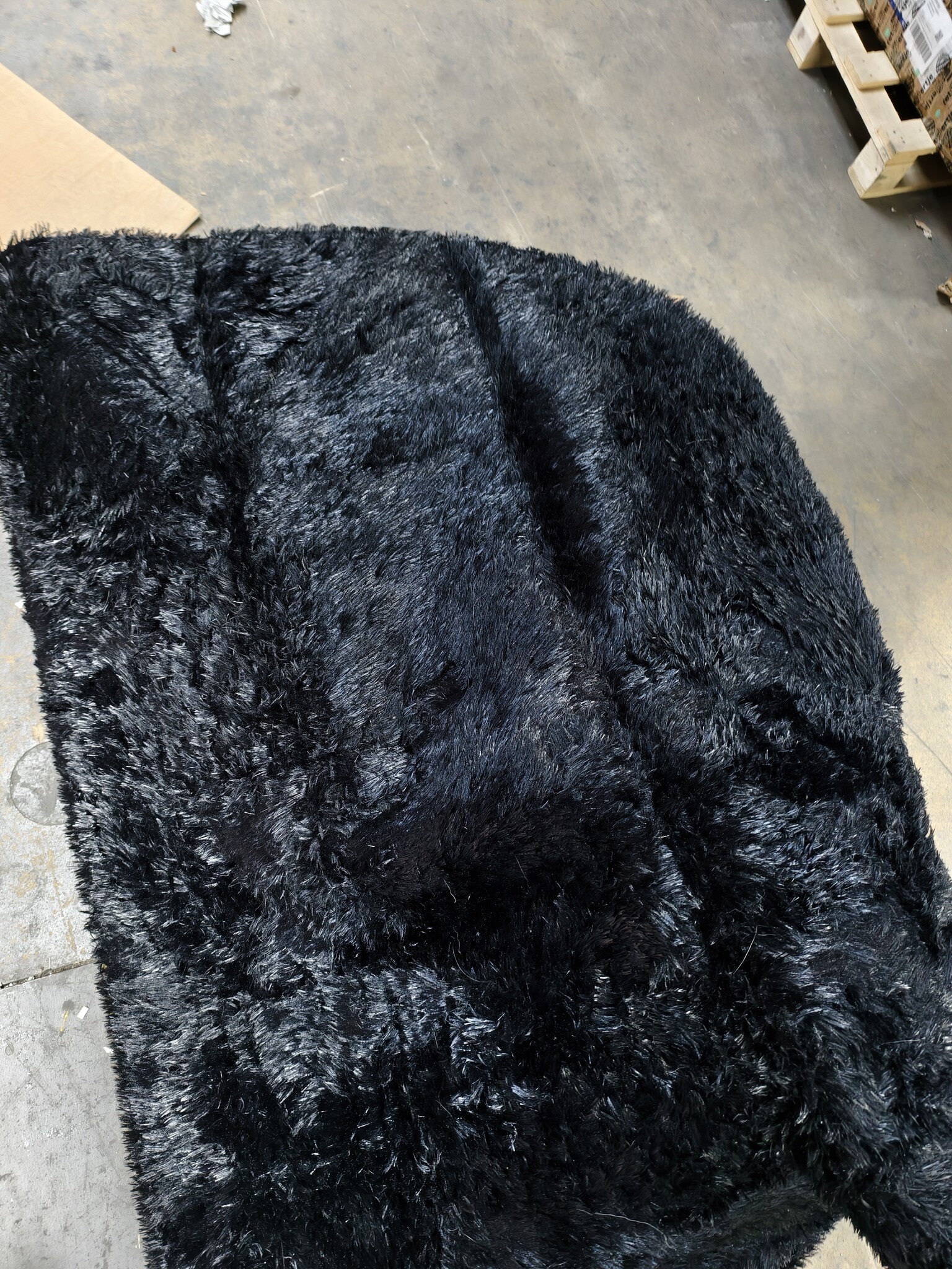 Hoogpolig vloerkleed NAVARRA 300x200 cm Zwart - 72% Korting