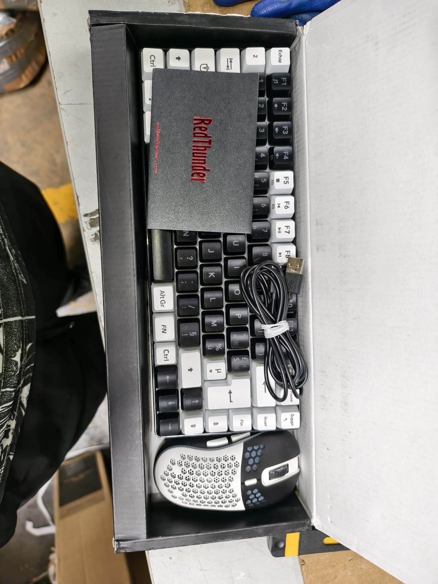 Draadloos AZERTY Gaming Toetsenbord & Muis Combo Zwart/Wit RGB - 58% Korting