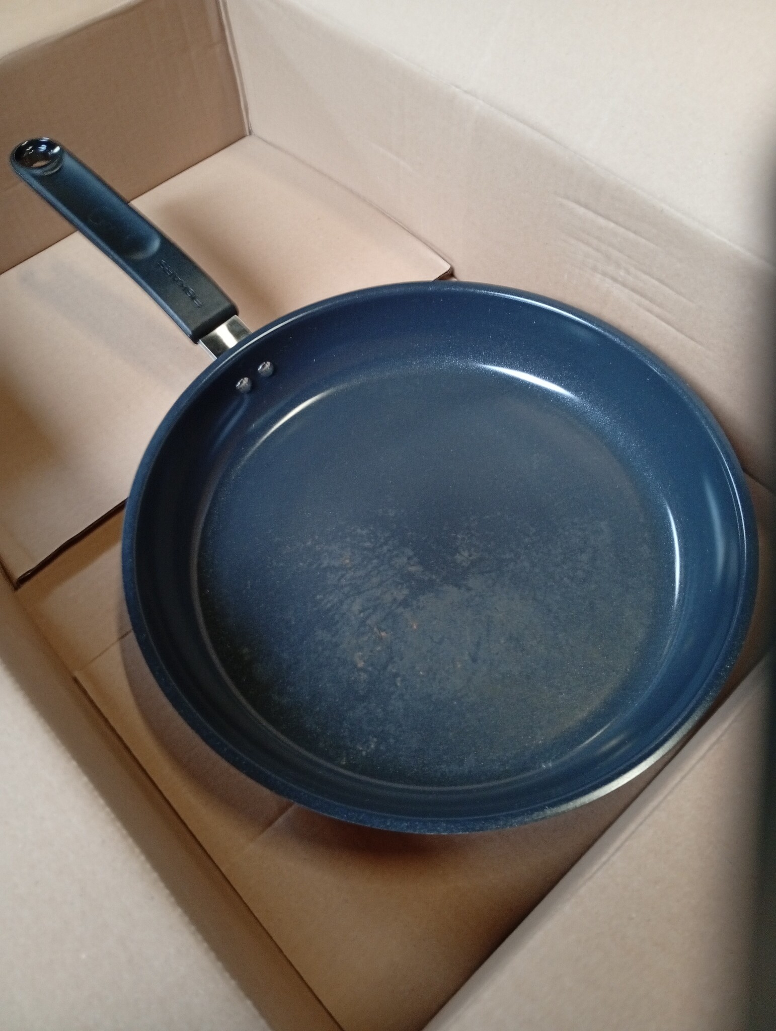 Fiskars RVS Koekenpan 28 cm - 64% Korting!