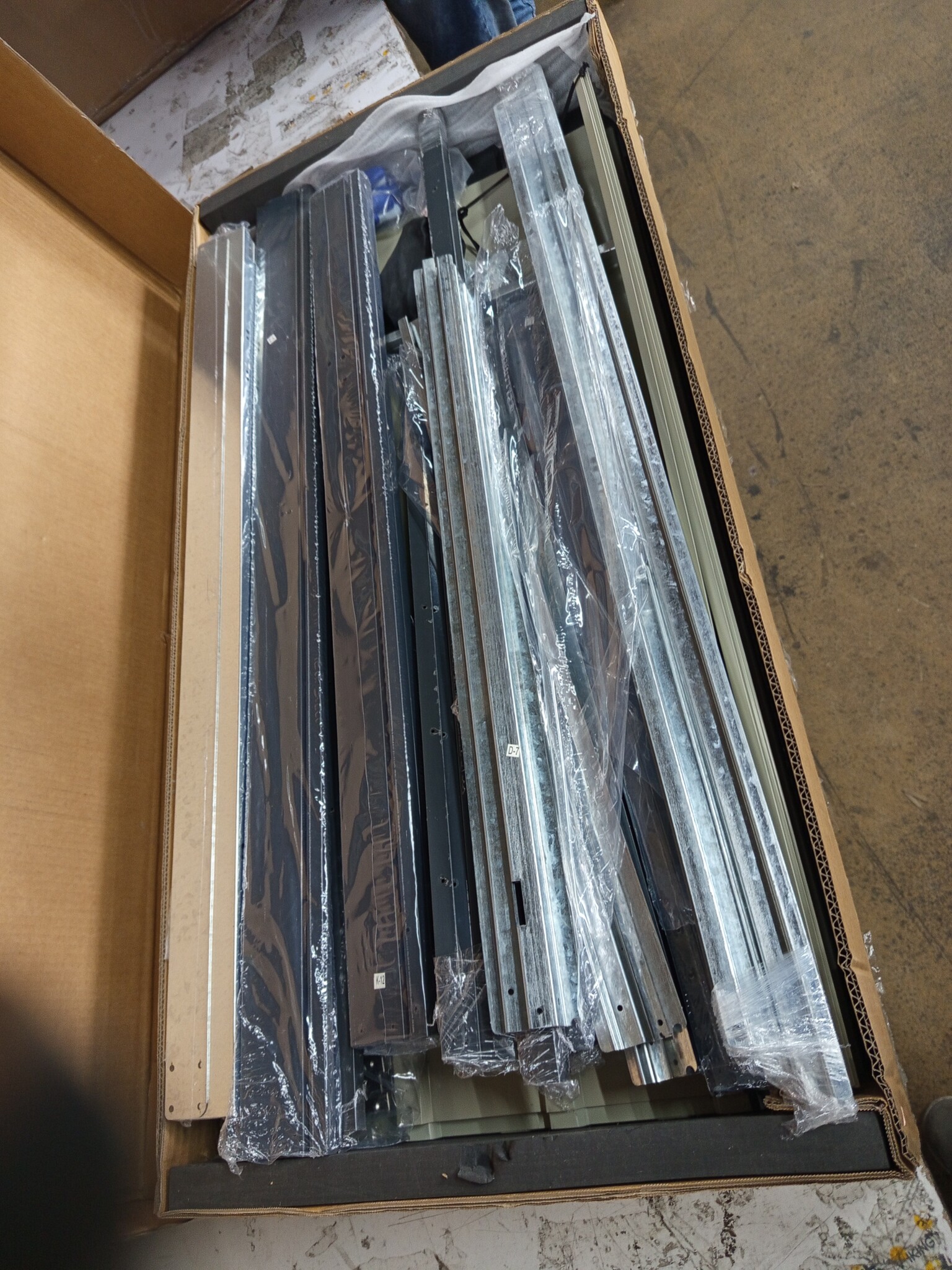 vidaXL Tuinopbergbox Zwart 151,5x107x100 cm Staal - 54% Korting!