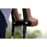 KMINA Onderarm Krukken met Pads (x2 Units), Elleboogkrukken Volwassenen, Ergonomische Krukken, Loopkruk Comfort, Orthopedische Krukken Hoogte Verstelbaar, Zwart, Made in Europe