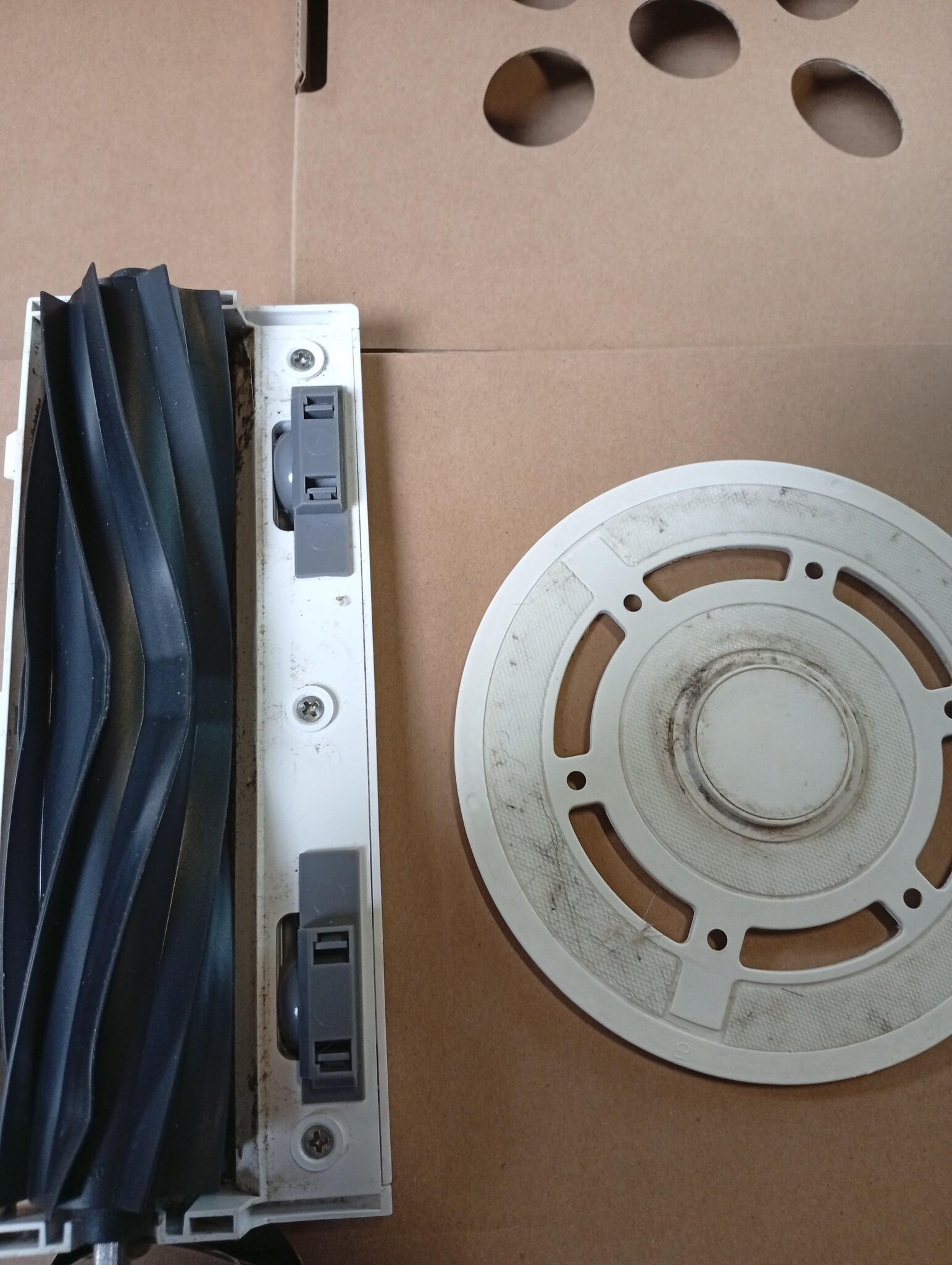Ecovacs Deebot T20 OMNI Robotstofzuiger met Dweilfunctie DLX23 Wit