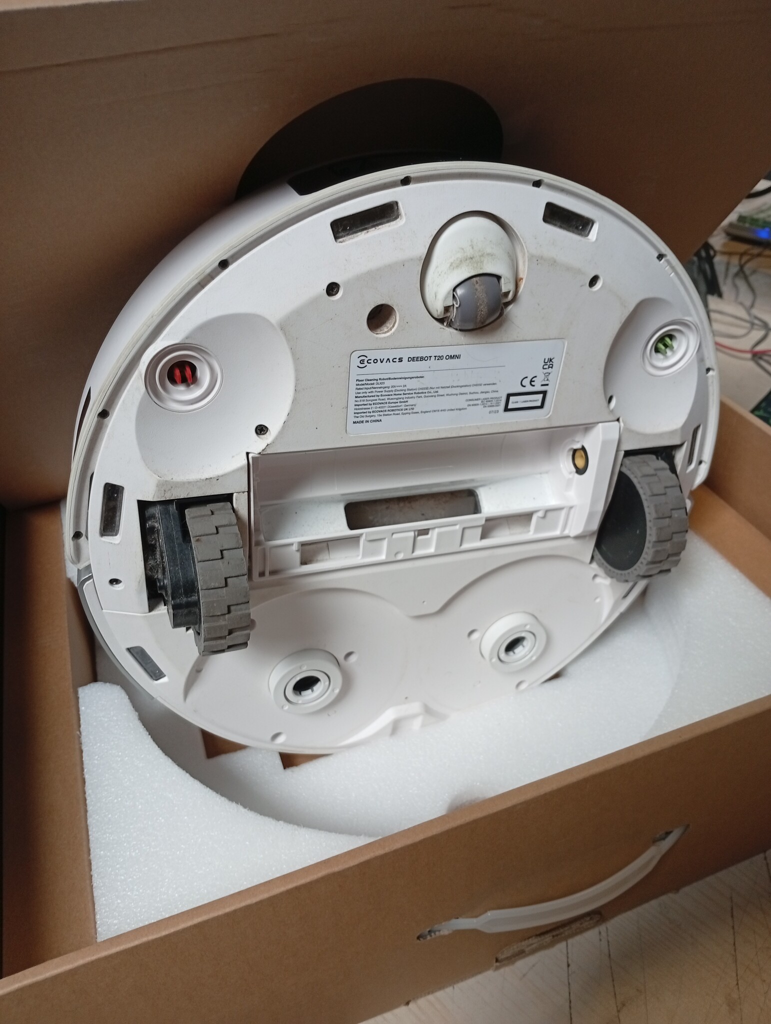 Ecovacs Deebot T20 OMNI Robotstofzuiger met Dweilfunctie DLX23 Wit