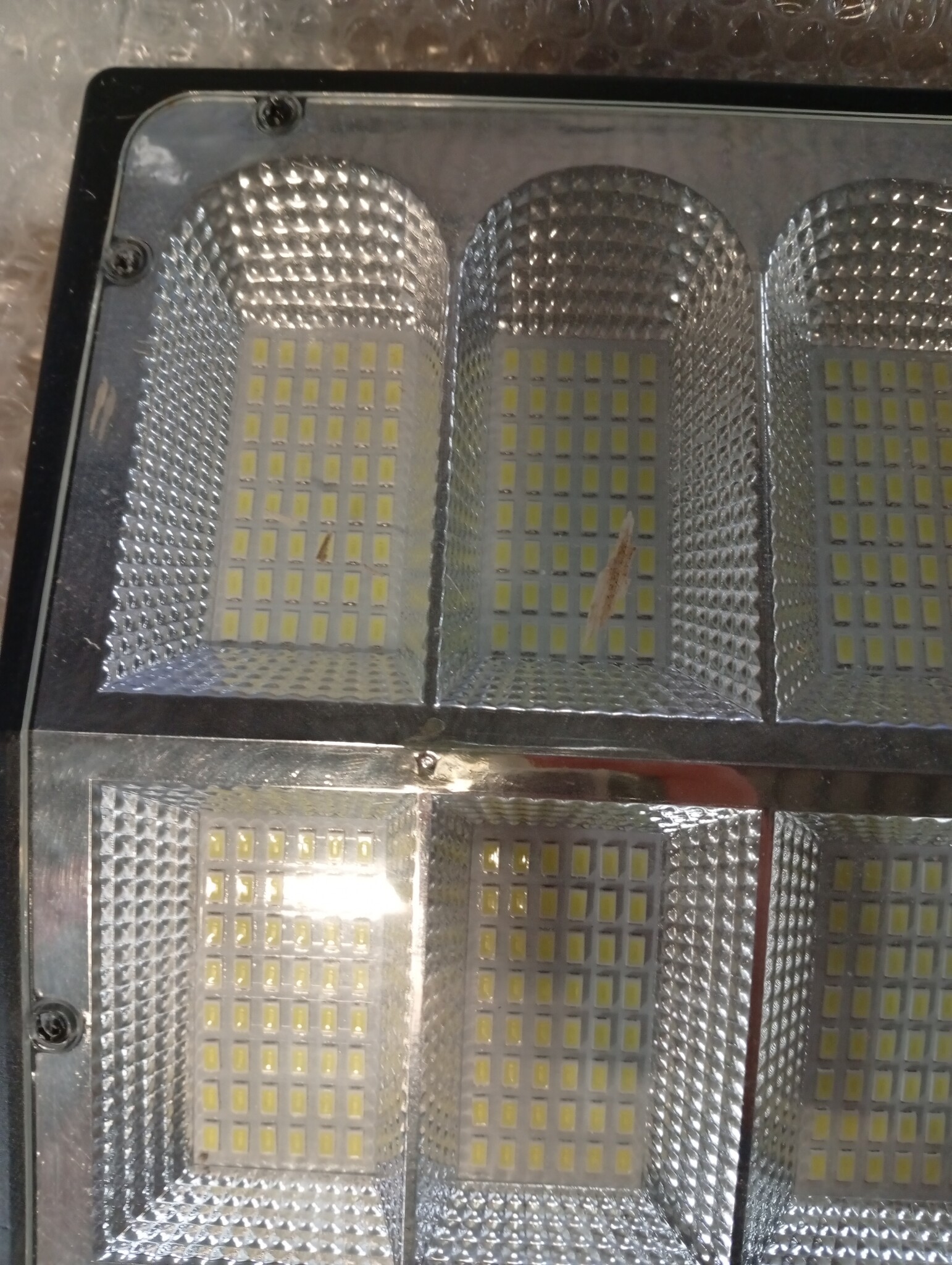 Solar Straatlantaarn 1200W met Bewegingssensor | 58% Korting