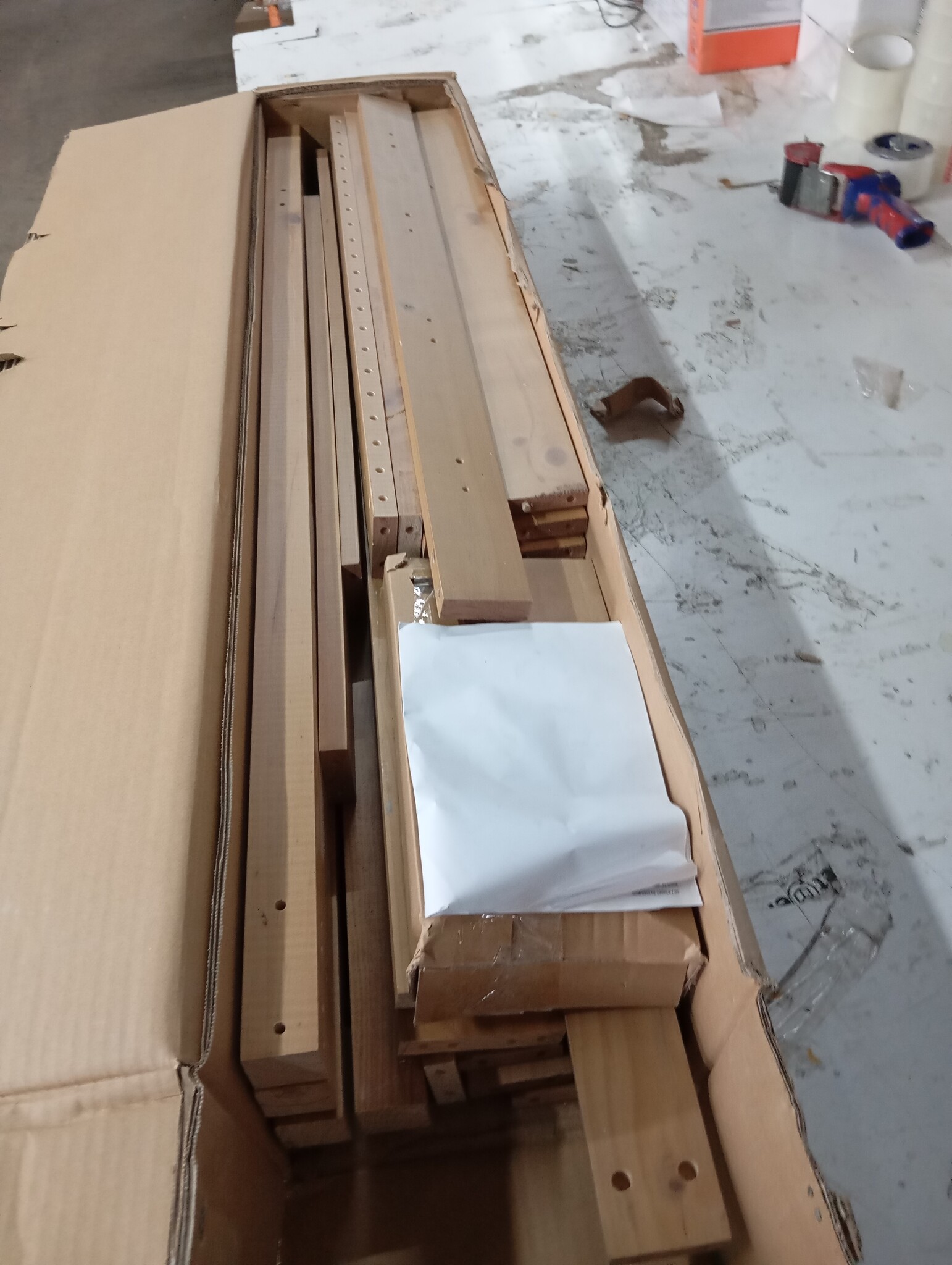 vidaXL Tuintafel 82,5x82,5x110 cm massief grenenhout honingbruin
