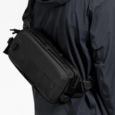 tomtoc X-Pac 5,5 liter sling bag, heren schoudertas voor op reis, dagelijks gebruik, crossbody schoudertas Geschikt voor Steam Deck, Nintendo Switch, DJI Osmo Pocket 3/Action 4, GoPro Hero 12 camera