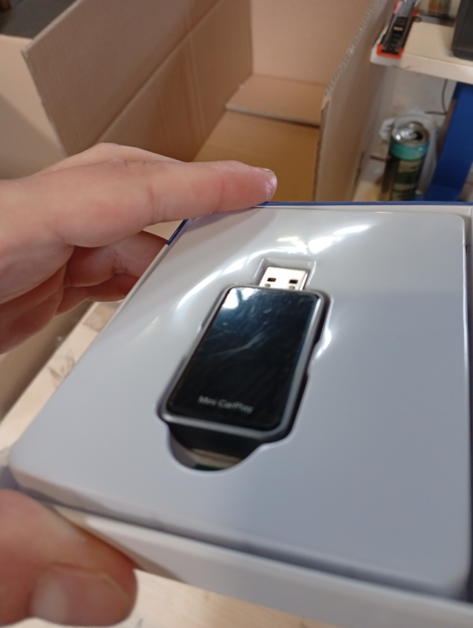 Draadloze CarPlay Adapter: Bekabeld naar Draadloos (iPhone iOS 10+)
